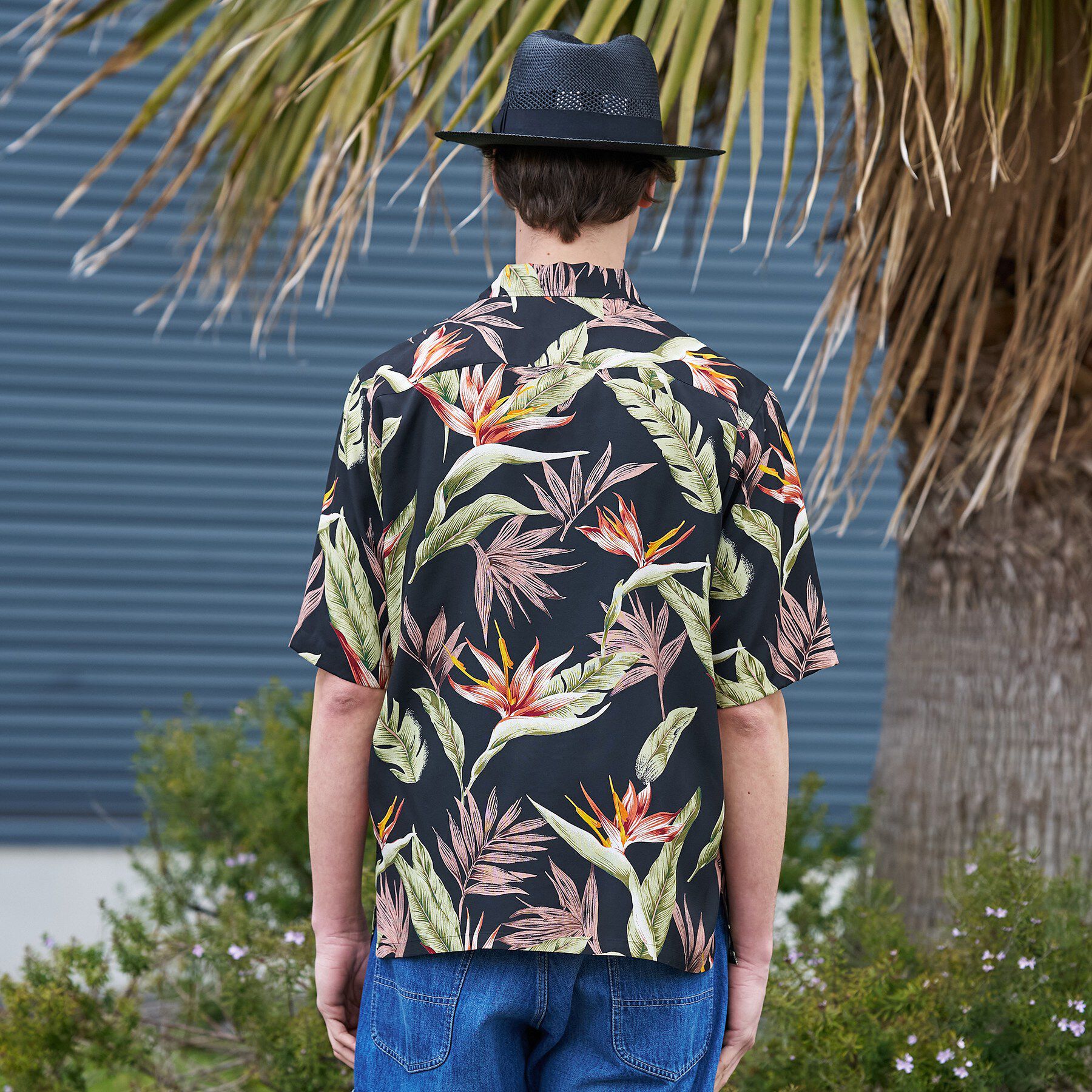 TAKEO KIKUCHI「【BOWLER HAT LABEL】トロピカルフローラル レーヨンシャツ」|シャツ・ブラウス|