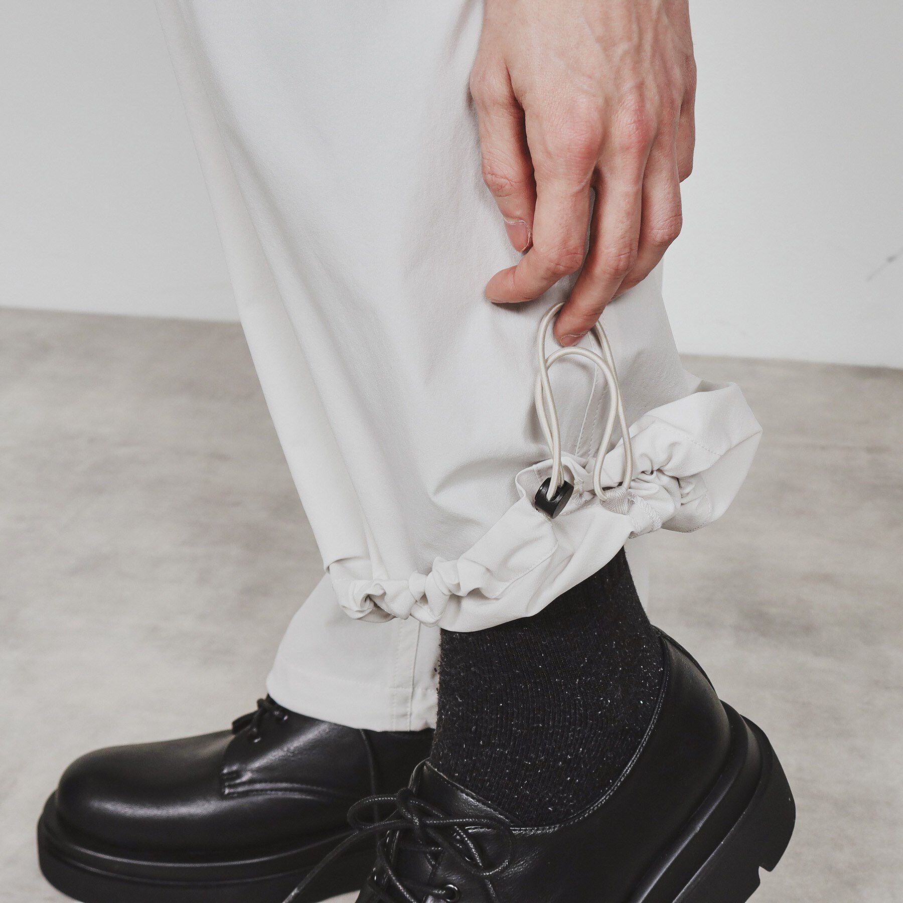 tk.TAKEO KIKUCHI「【機能素材】AMATAストレッチカーゴパンツ」|その他|