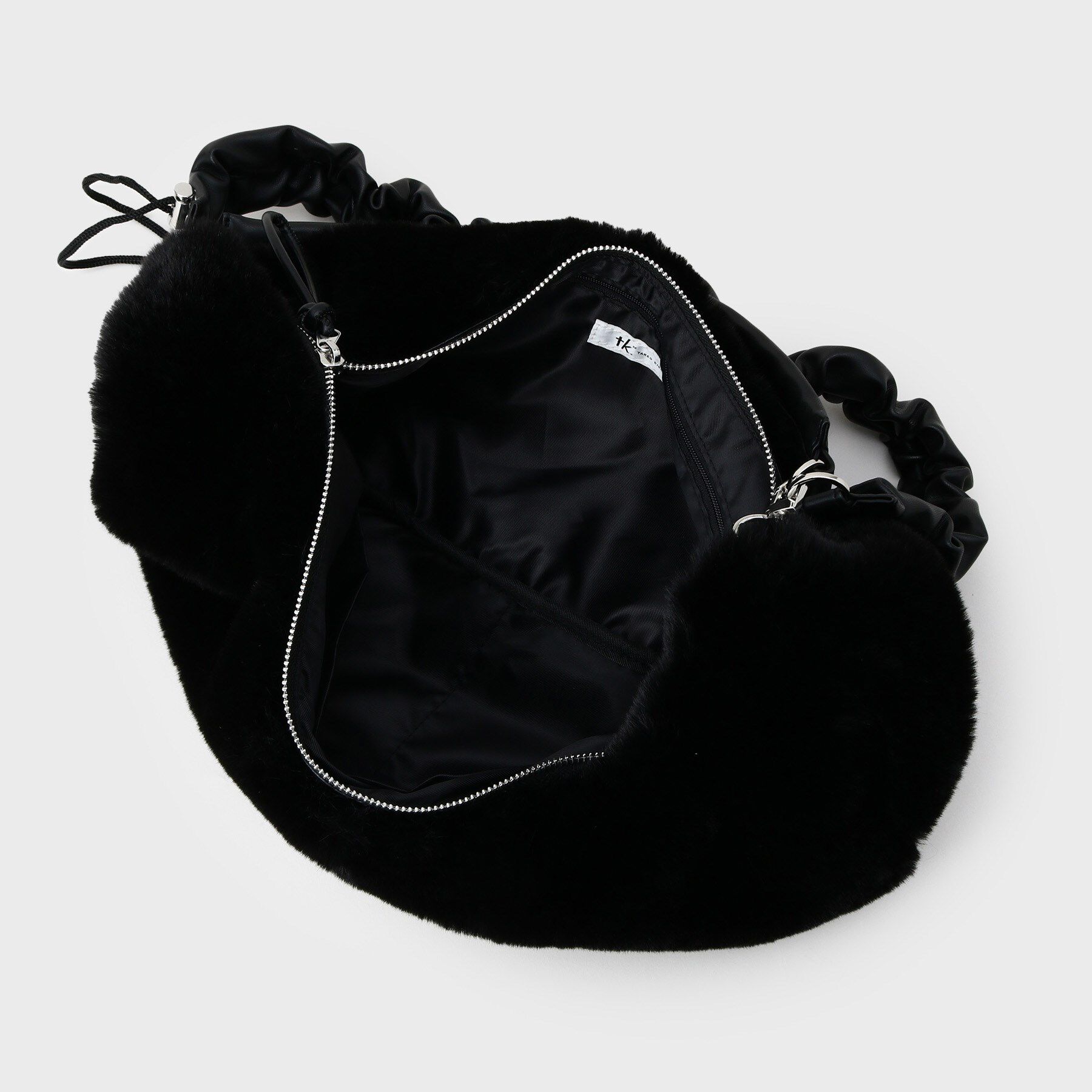 tk.TAKEO KIKUCHI「【2WAY】ラウンドハンドルバッグ」|ショルダー・メッセンジャー|