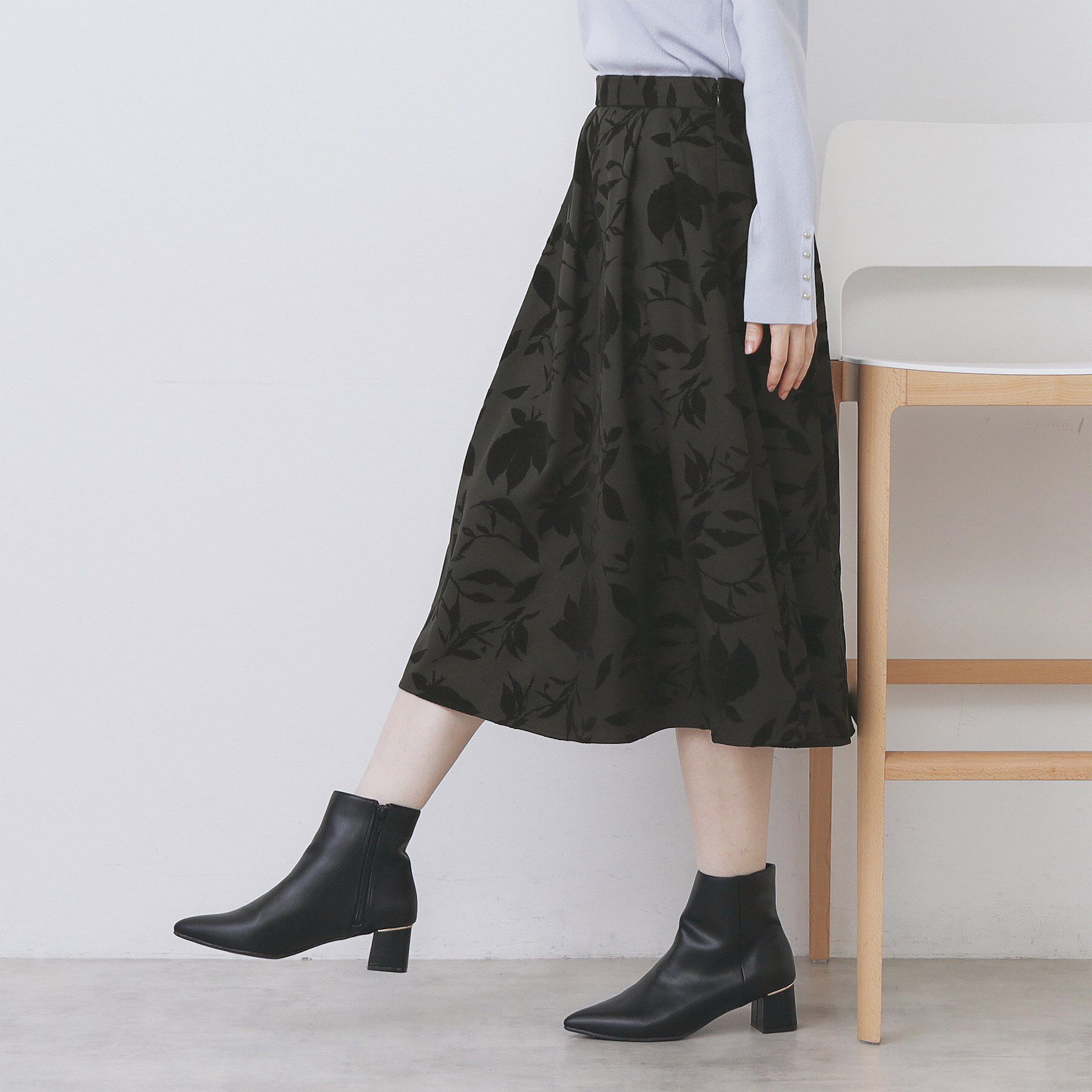 index「フラワータックフレアスカート【洗濯機OK/イージーアイロン/防シワ】」|スカート|