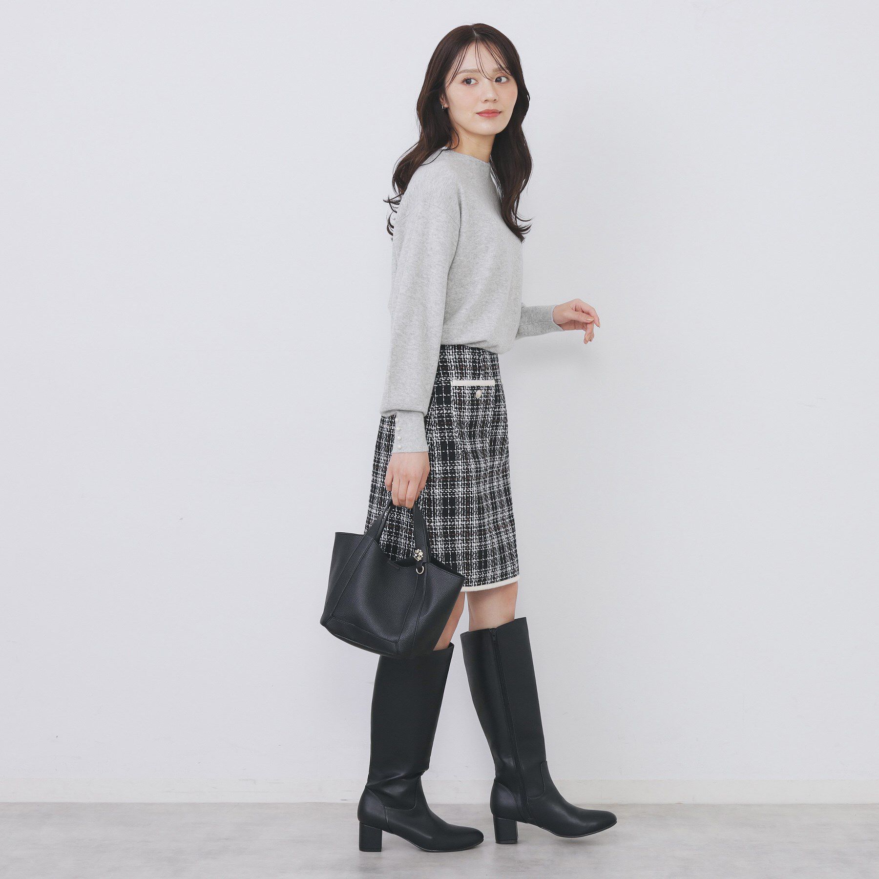 index「ふんわりボトルネックパフスリーブニット【洗濯機OK】」|ニット・セーター|