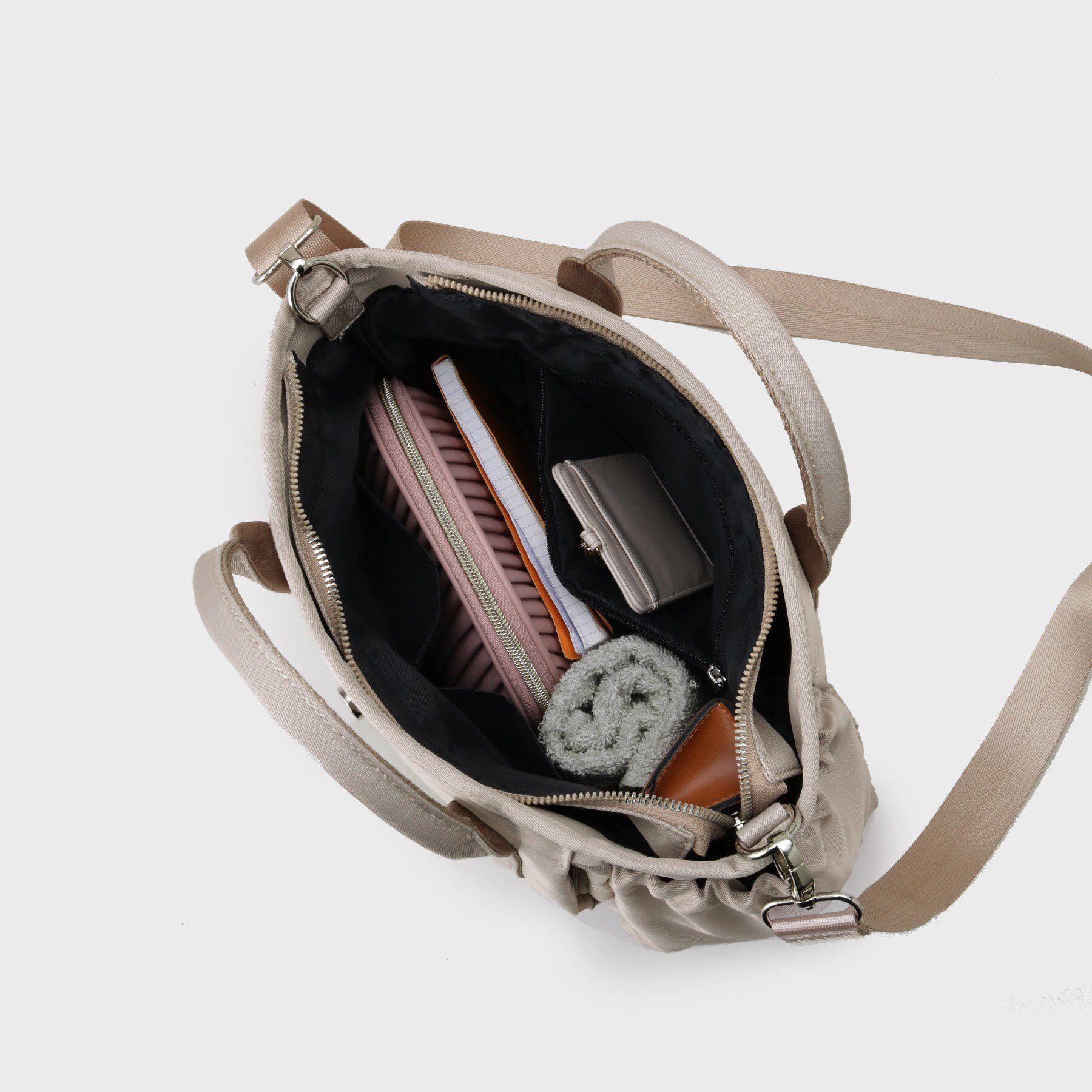 OPAQUE.CLIP「【軽量／撥水加工／2WAY】マルチポケットミドルトートバッグ」|トートバッグ|