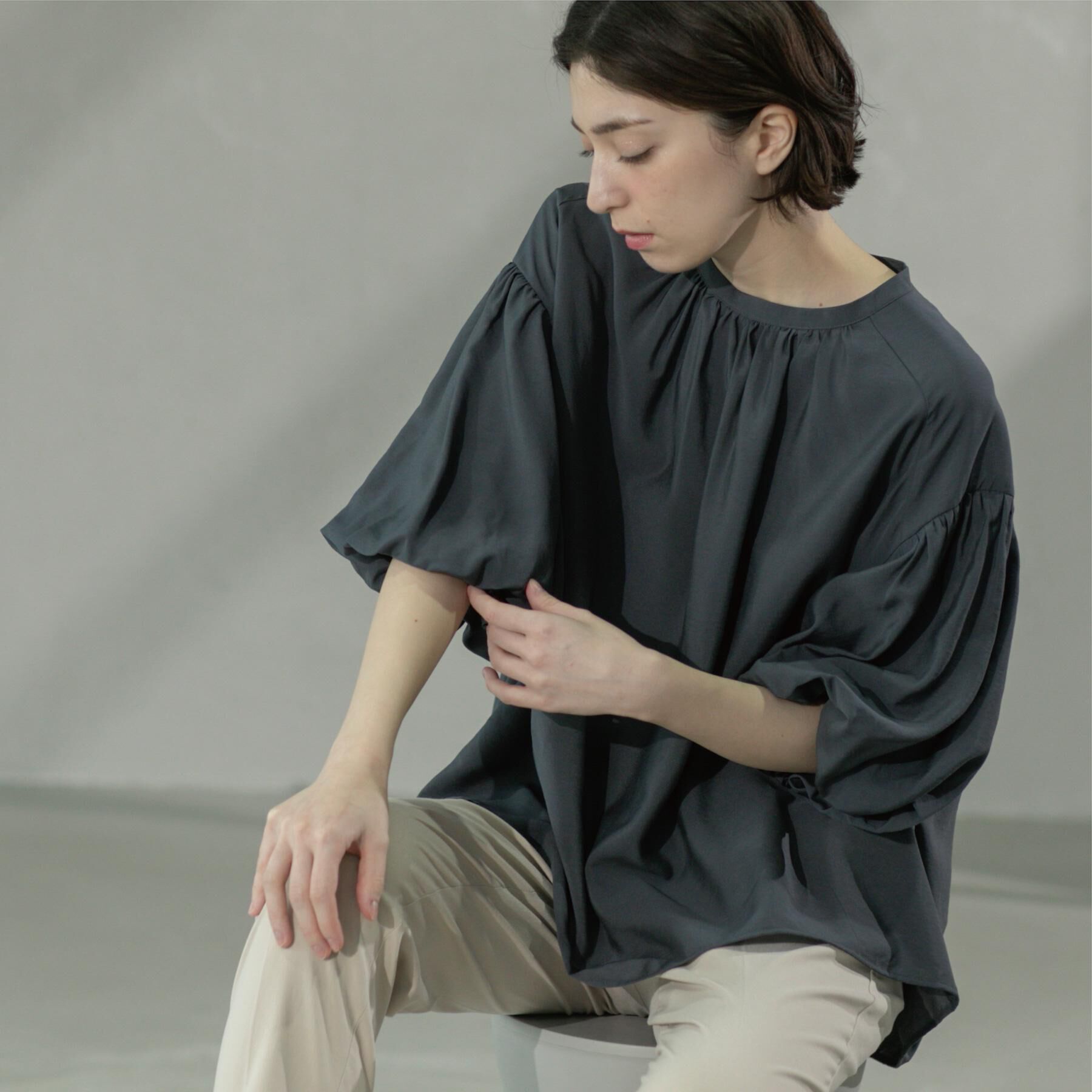 OPAQUE.CLIP「バルーンスリーブブラウス【洗濯機洗い可】」|シャツ・ブラウス|