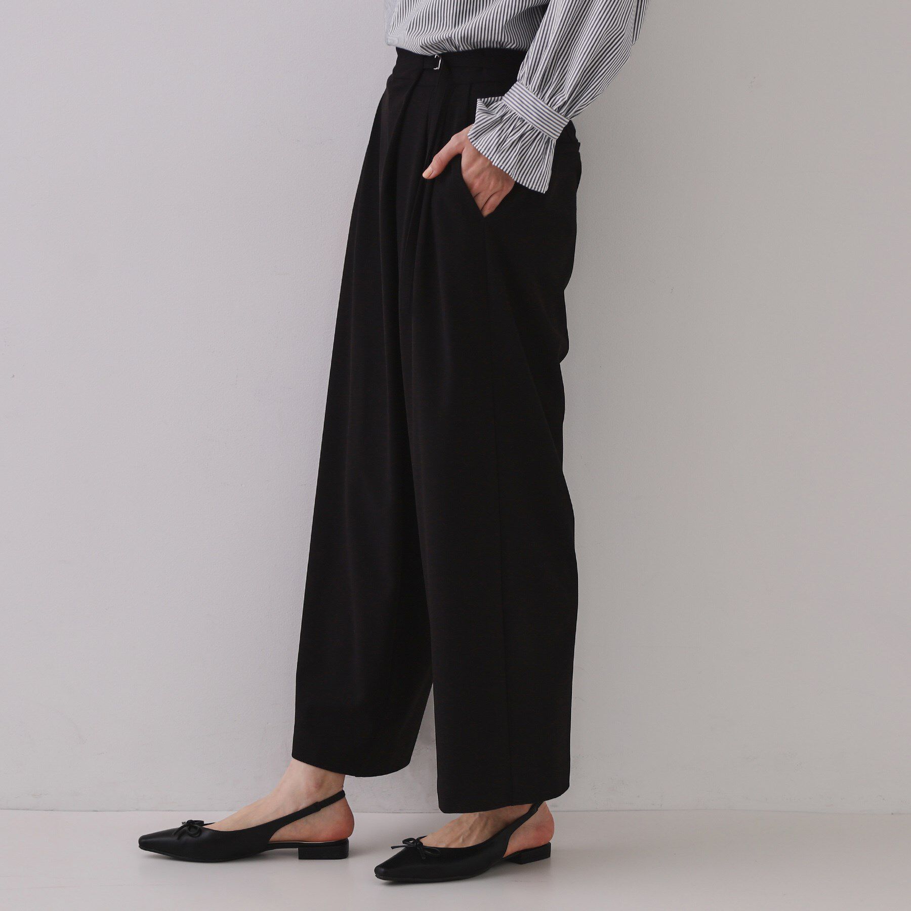 OPAQUE.CLIP「ラップベルトワイドパンツ【洗濯機洗い可】」|その他|