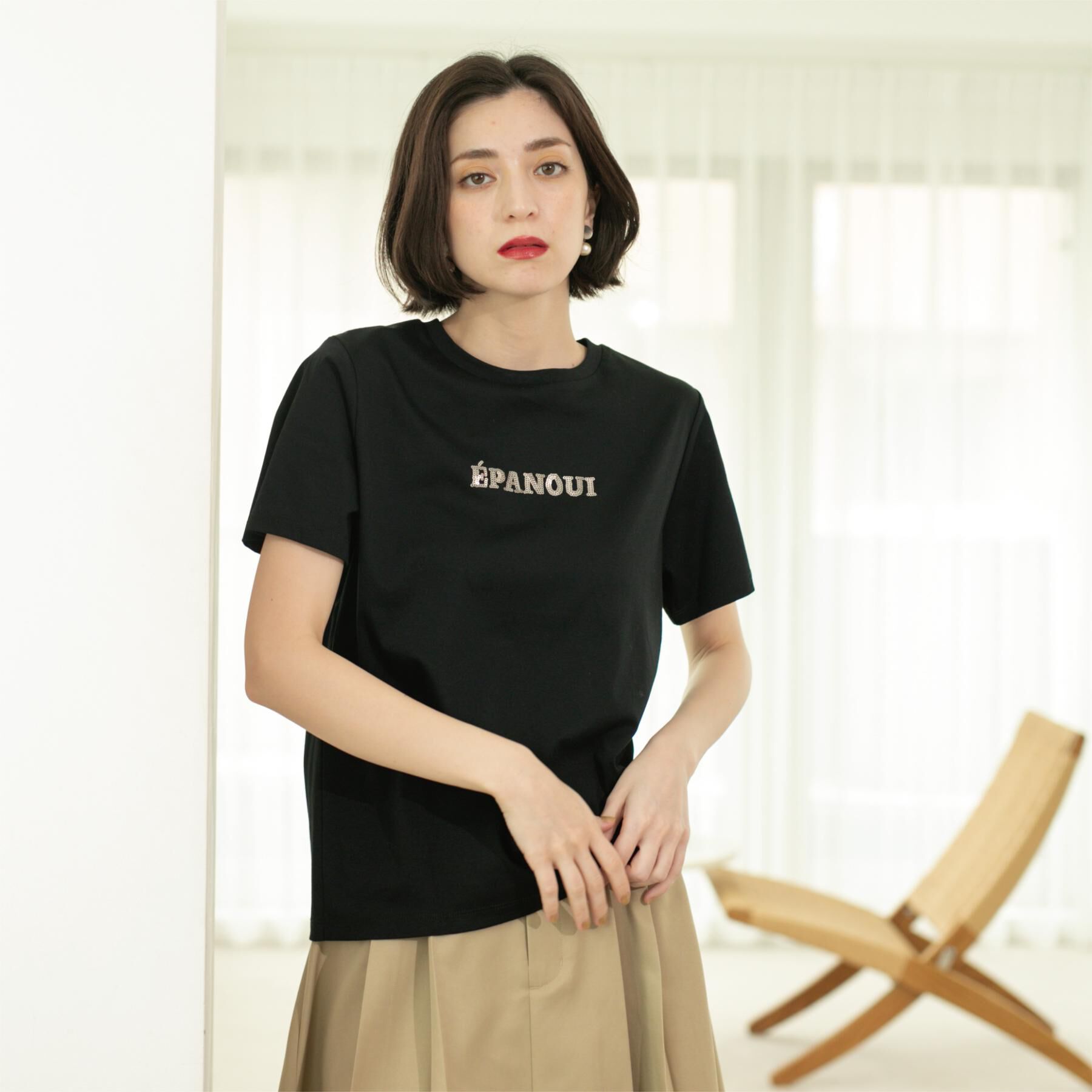 OPAQUE.CLIP「刺繍＆スパンコールロゴTシャツ【洗濯機洗い可】」|Tシャツ・カットソー|