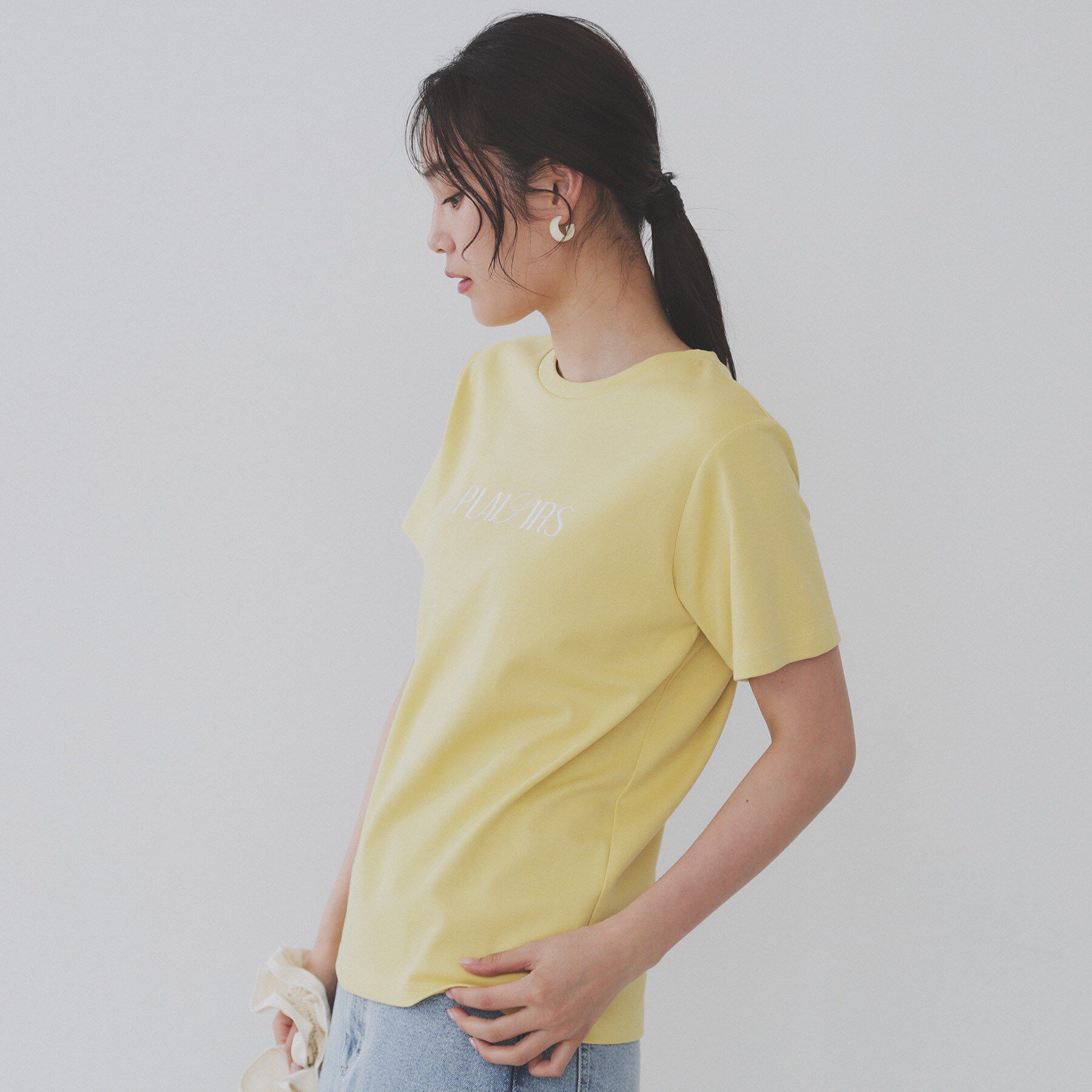 OPAQUE.CLIP「刺繍＆スパンコールロゴTシャツ【洗濯機洗い可】」|Tシャツ・カットソー|