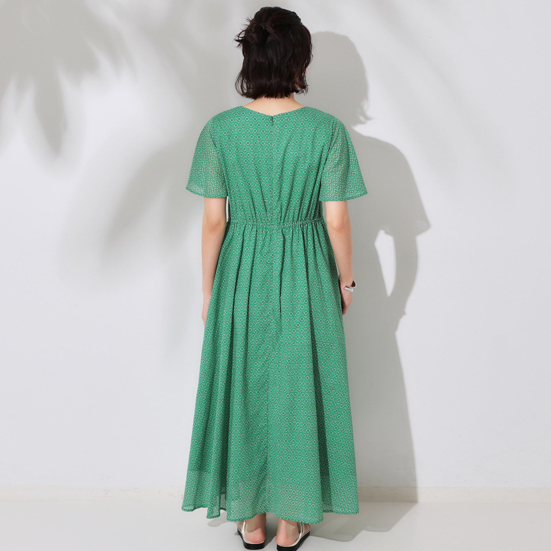 OPAQUE.CLIP「Vネックフィット＆フレアドレス/オーガニックコットン混【洗濯機洗い可】」|ワンピース|