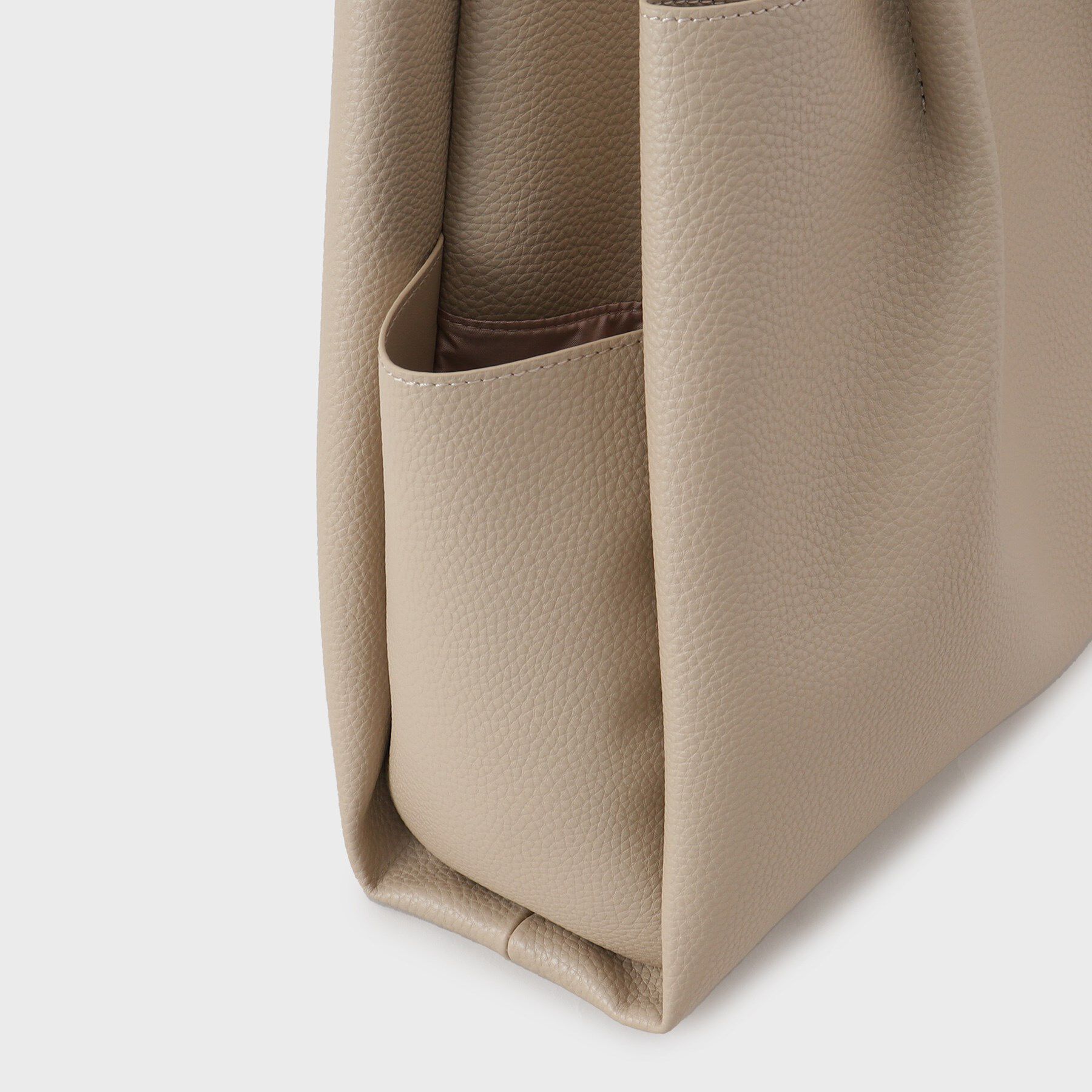 OPAQUE.CLIP「【軽量/A4サイズ対応/通勤対応】フロントベルトデザイントートバッグ」|トートバッグ|