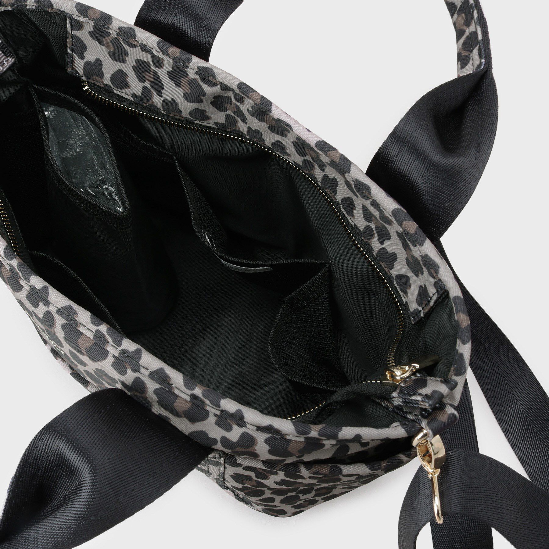 OPAQUE.CLIP「【軽量/撥水加工/2WAY/多ポケット】ツイルミドルサイズトートバッグ」|トートバッグ|