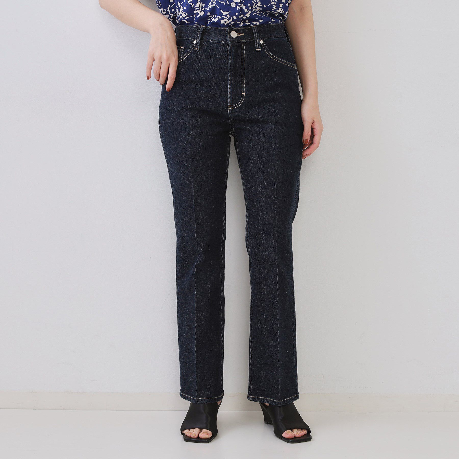 OPAQUE.CLIP「ストレッチセミフレアデニム【洗濯機洗い可】《SS～LL》」|デニム|