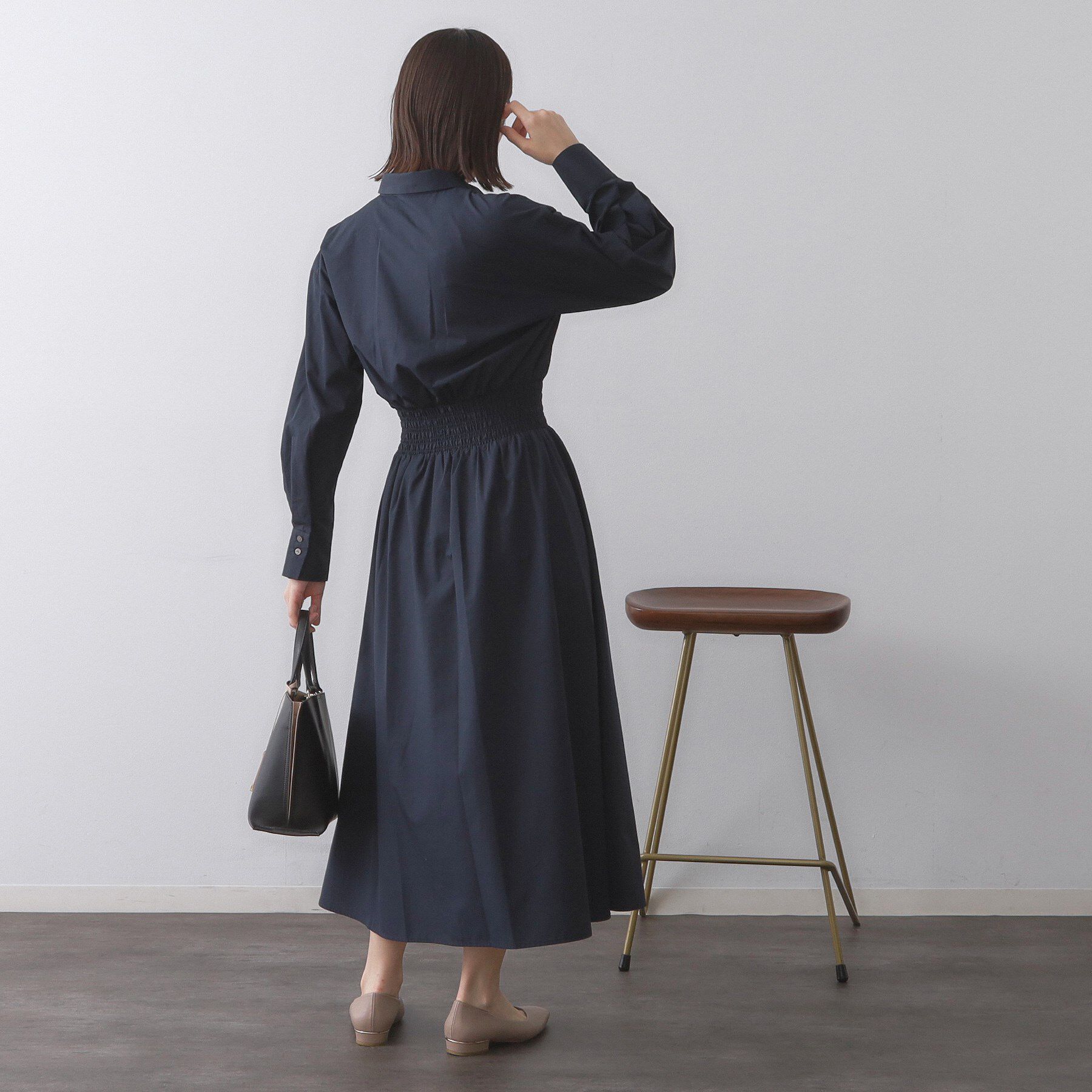 OPAQUE.CLIP「シャーリングフィット＆フレアシャツワンピース【洗濯機洗い可】」|ワンピース|