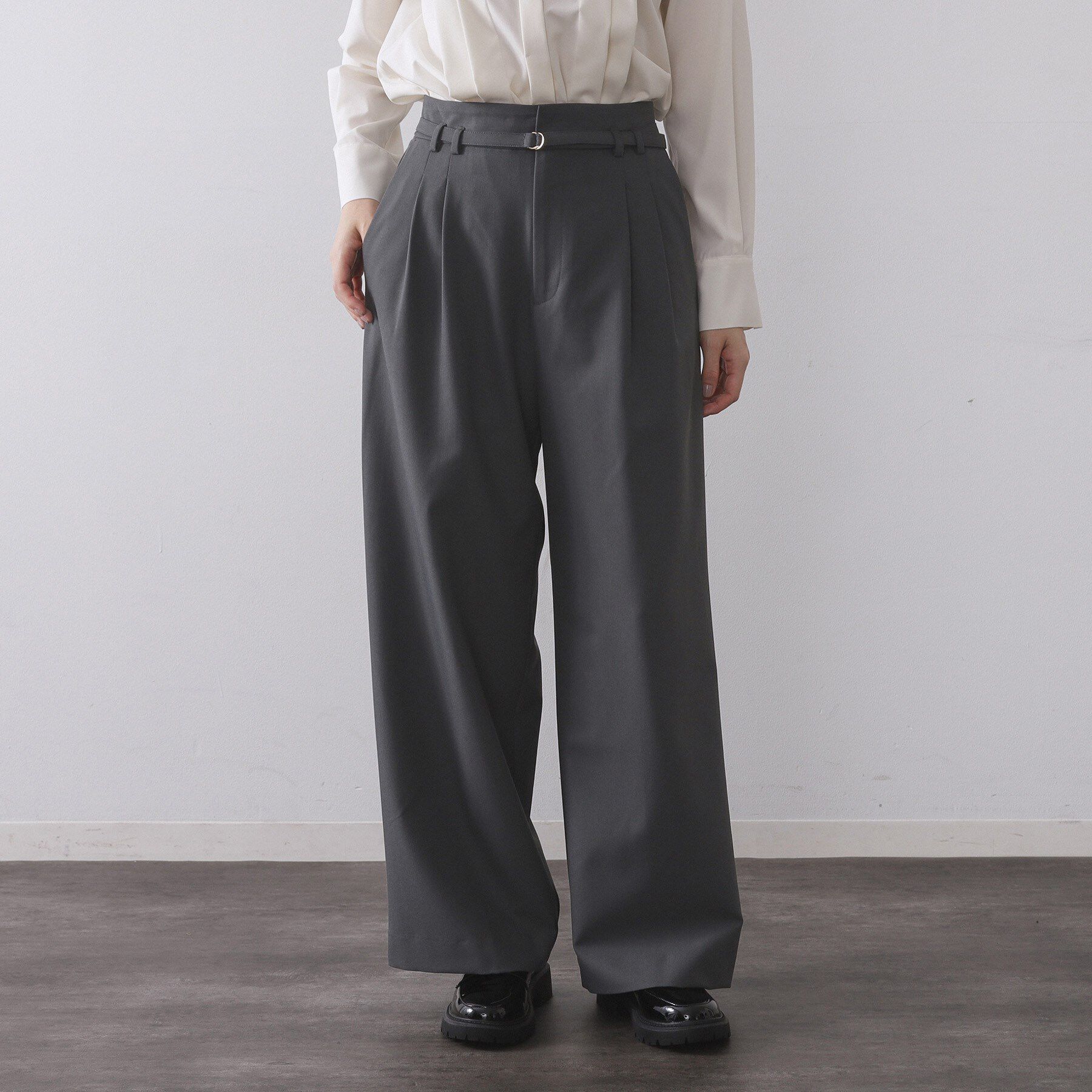 OPAQUE.CLIP「ベルト付きタックワイドパンツ【洗濯機OK】」|その他|