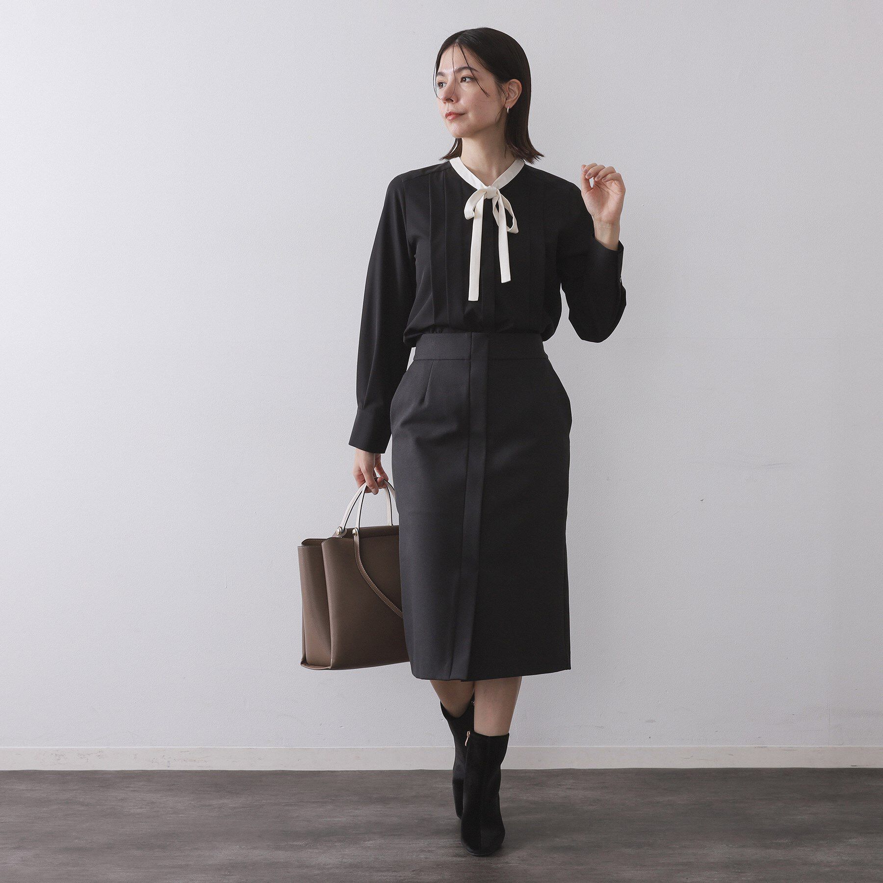 OPAQUE.CLIP「ミドル丈タイトスカート【洗濯機OK】」|スカート|