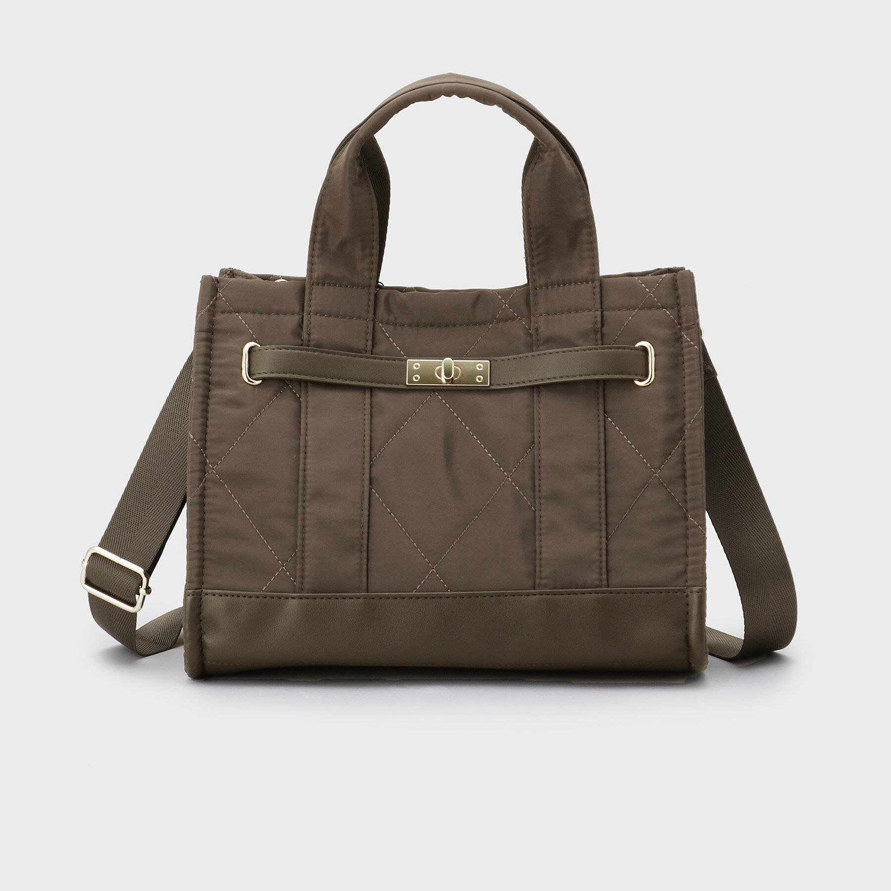 OPAQUE.CLIP「【2WAY】ダイヤキルティングスクエアミドルショルダーバッグ」|ショルダー・メッセンジャー|