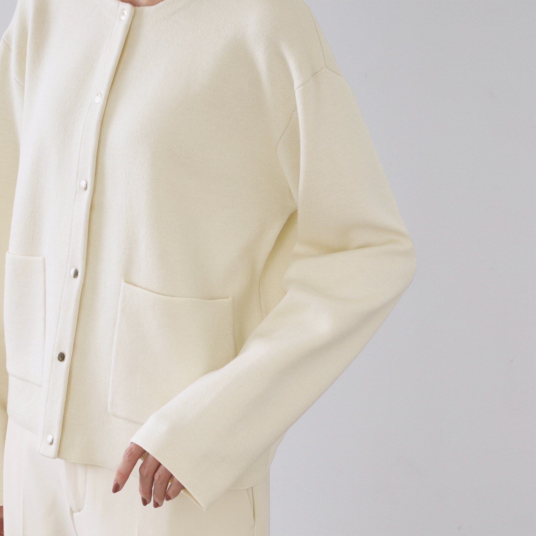 OPAQUE.CLIP「スナップボタン ダブルフェイス配色ニットカーディガン【洗濯機OK】」|カーディガン|