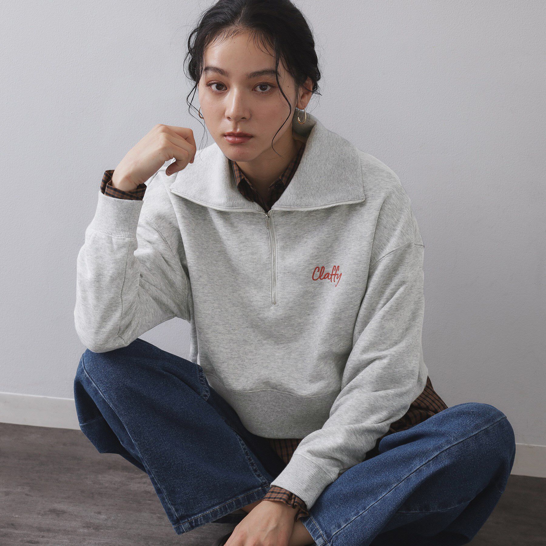 OPAQUE.CLIP「ロゴ刺繍ハーフジップトップス【洗濯機OK】」|Tシャツ・カットソー|グレー(012)