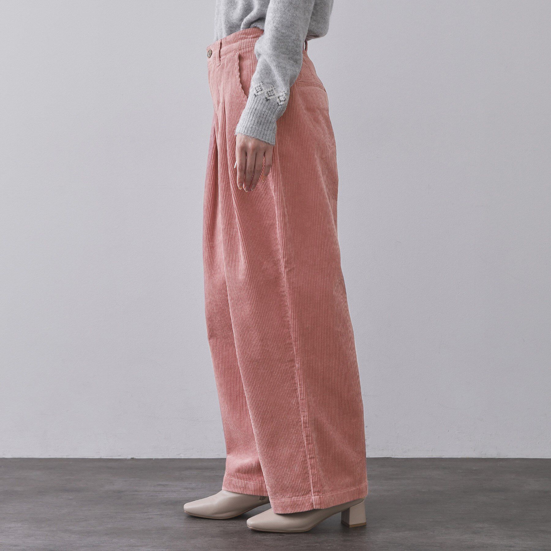 OPAQUE.CLIP「コーデュロイタックワイドパンツ【洗濯機OK】」|その他|