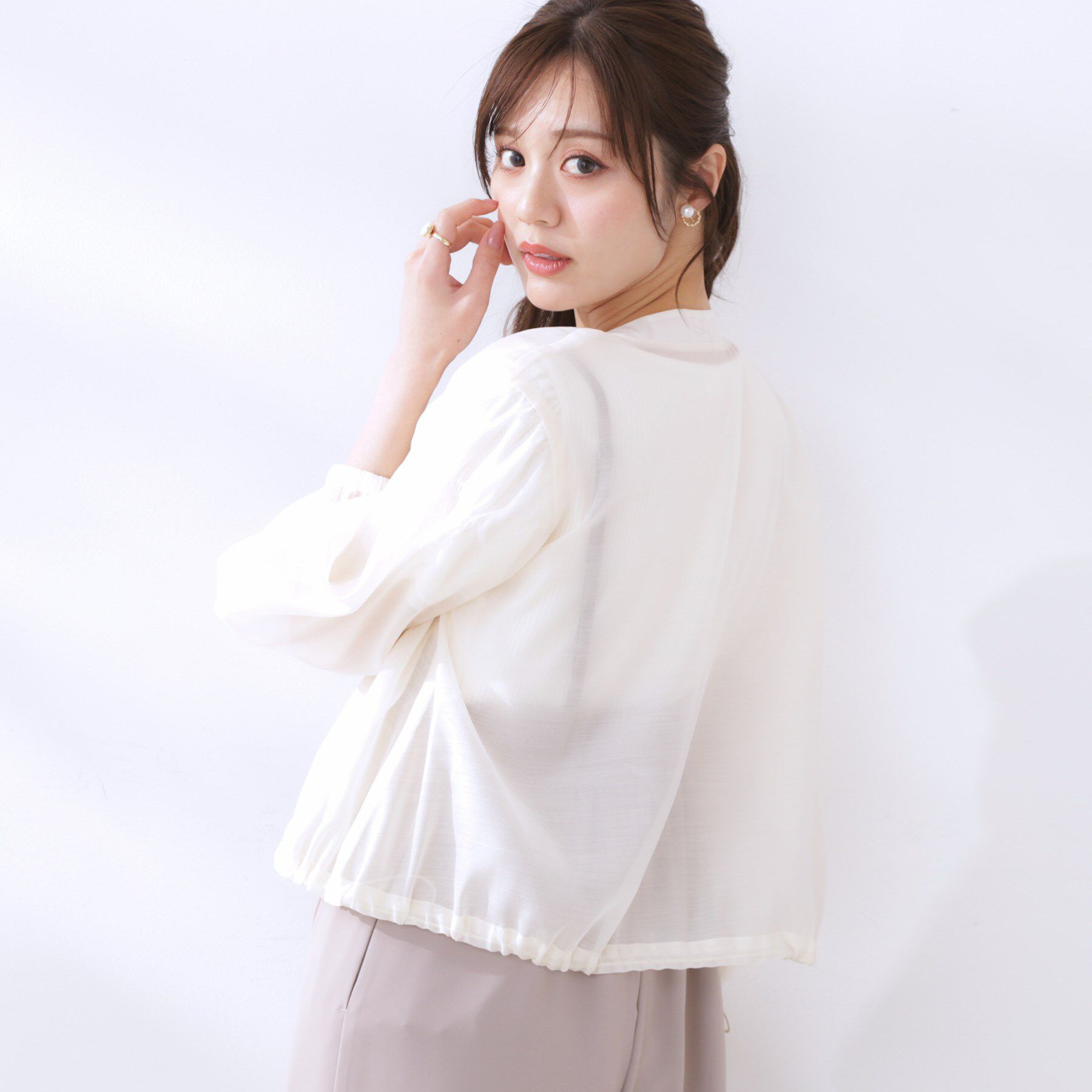 Couture broach「【マシンウォッシャブル・シアー】袖シャーリングシアーブルゾン」|ブルゾン・スタジャン|