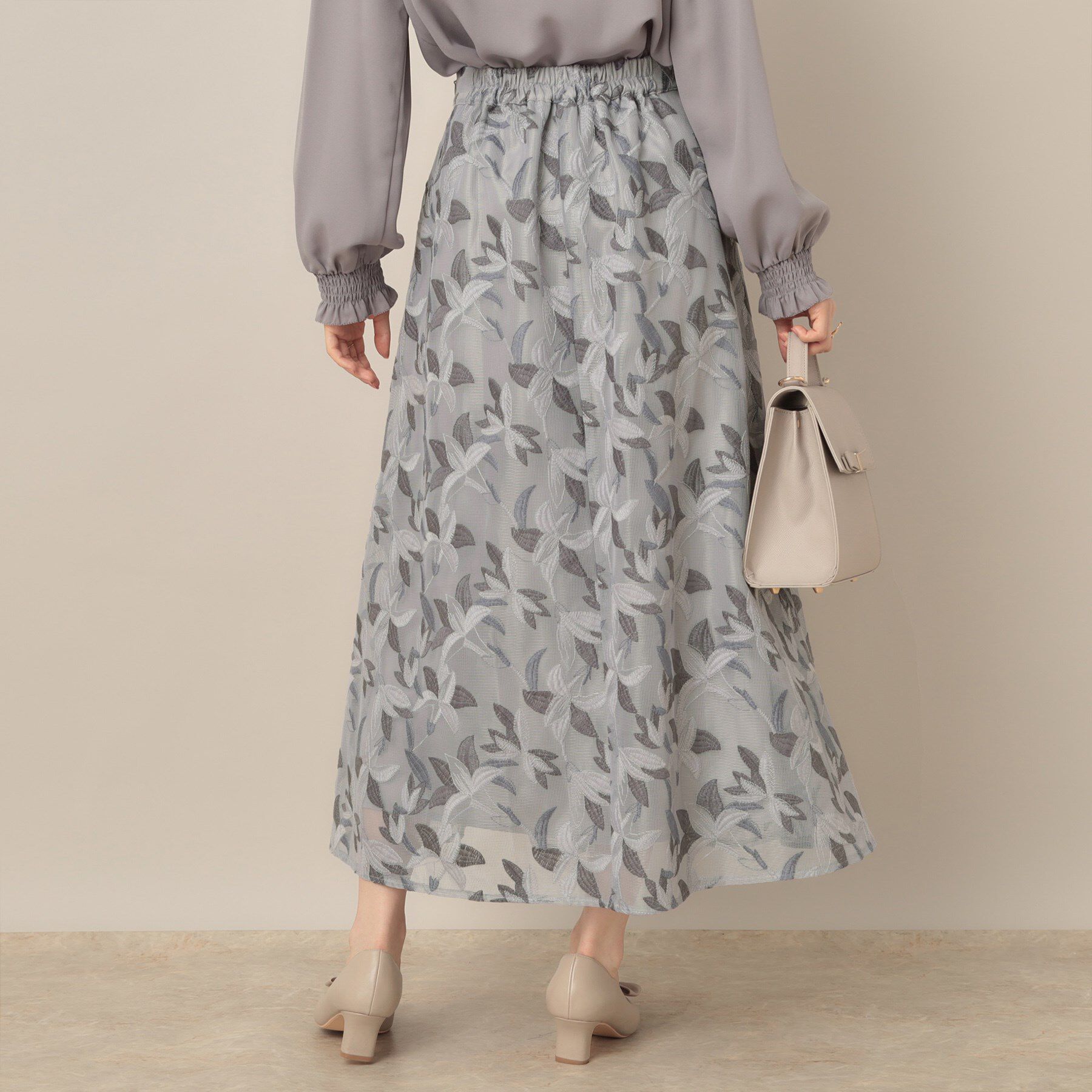 Couture broach「【花柄・きれいめ・通勤】リンドウエンブロメッシュスカート」|スカート|