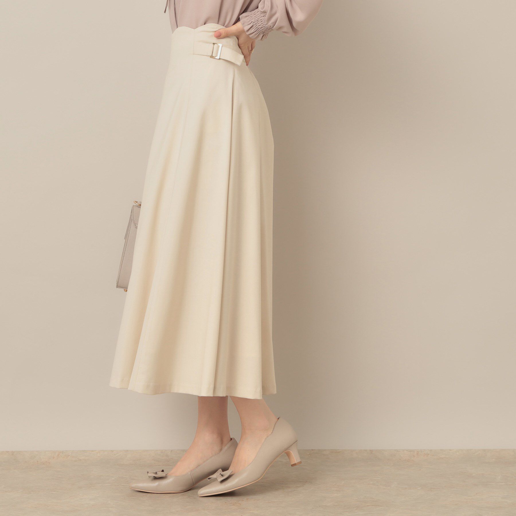 Couture broach「【大人可愛い・通勤】スカラウエスト サイドベルト パネルスカート」|スカート|