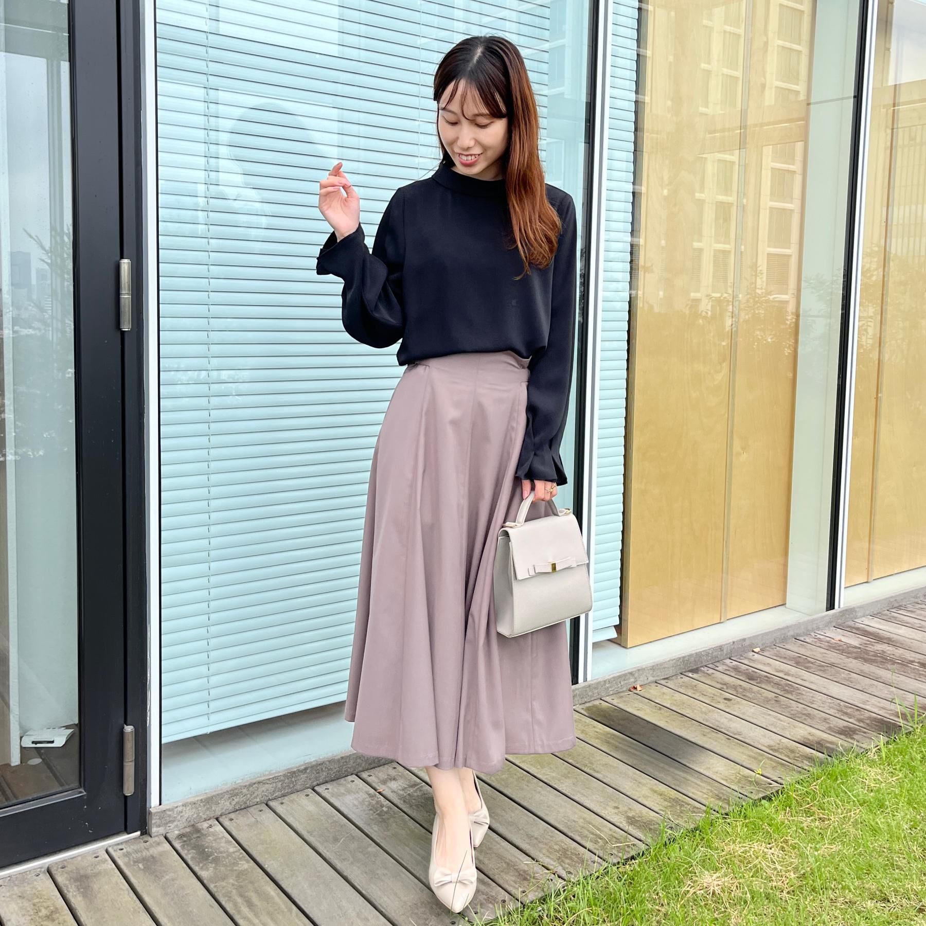 Couture broach「【大人可愛い・通勤】ロールカラーバックリボンブラウス」|シャツ・ブラウス|