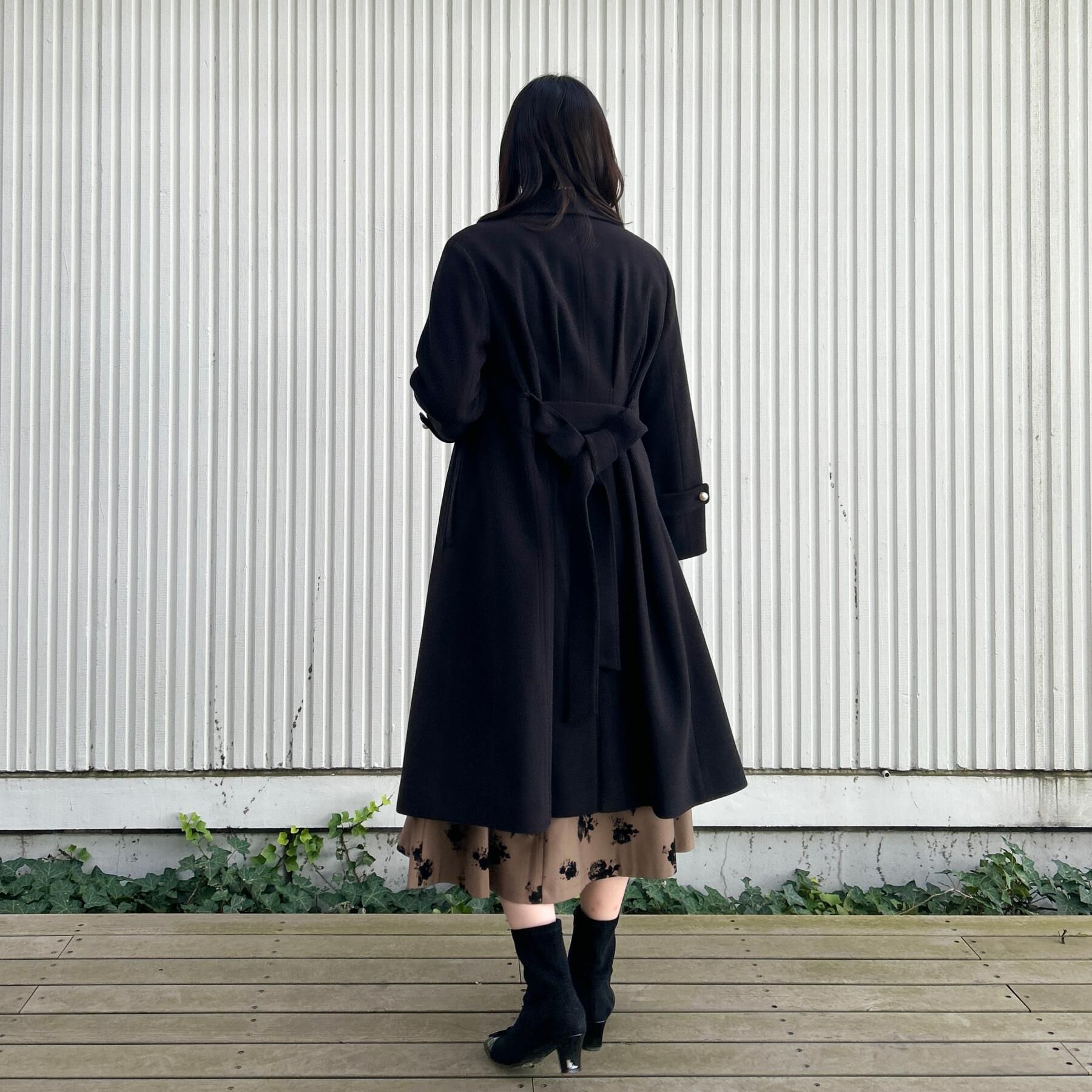 Couture broach「【大人上品・ベルト付き】パール調釦チェスターコート」|チェスターコート|