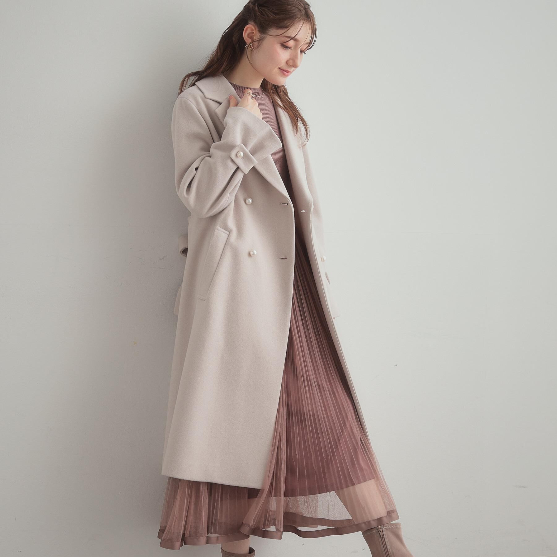 Couture broach「【大人上品・ベルト付き】パール調釦チェスターコート」|チェスターコート|