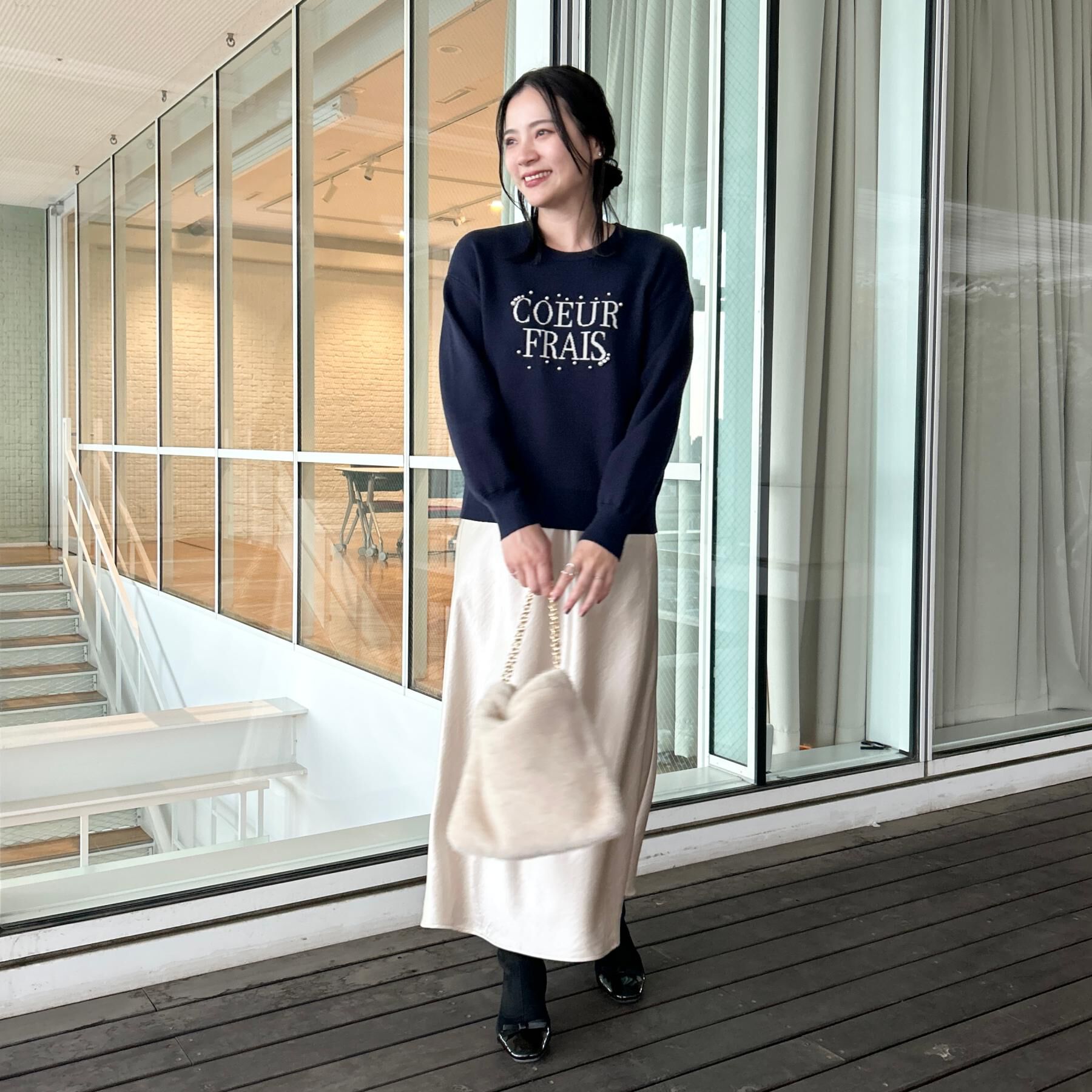 Couture broach「【パール調・ビジューデザイン】華やかロゴニット」|ニット・セーター|