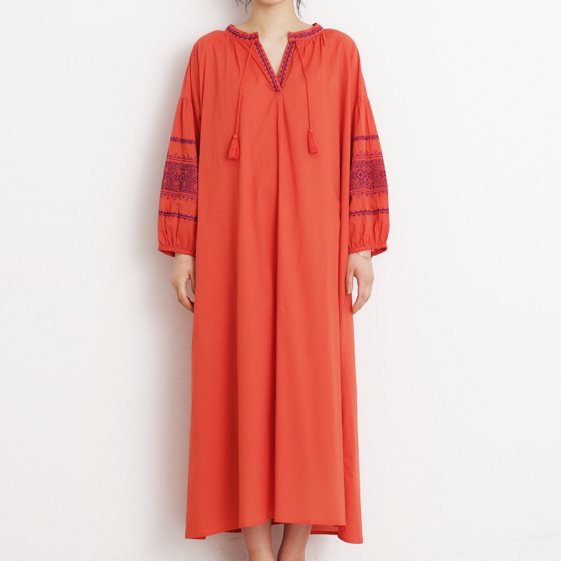 THE SHOP TK「刺繍ワンピース【洗濯機OK】」|ワンピース|