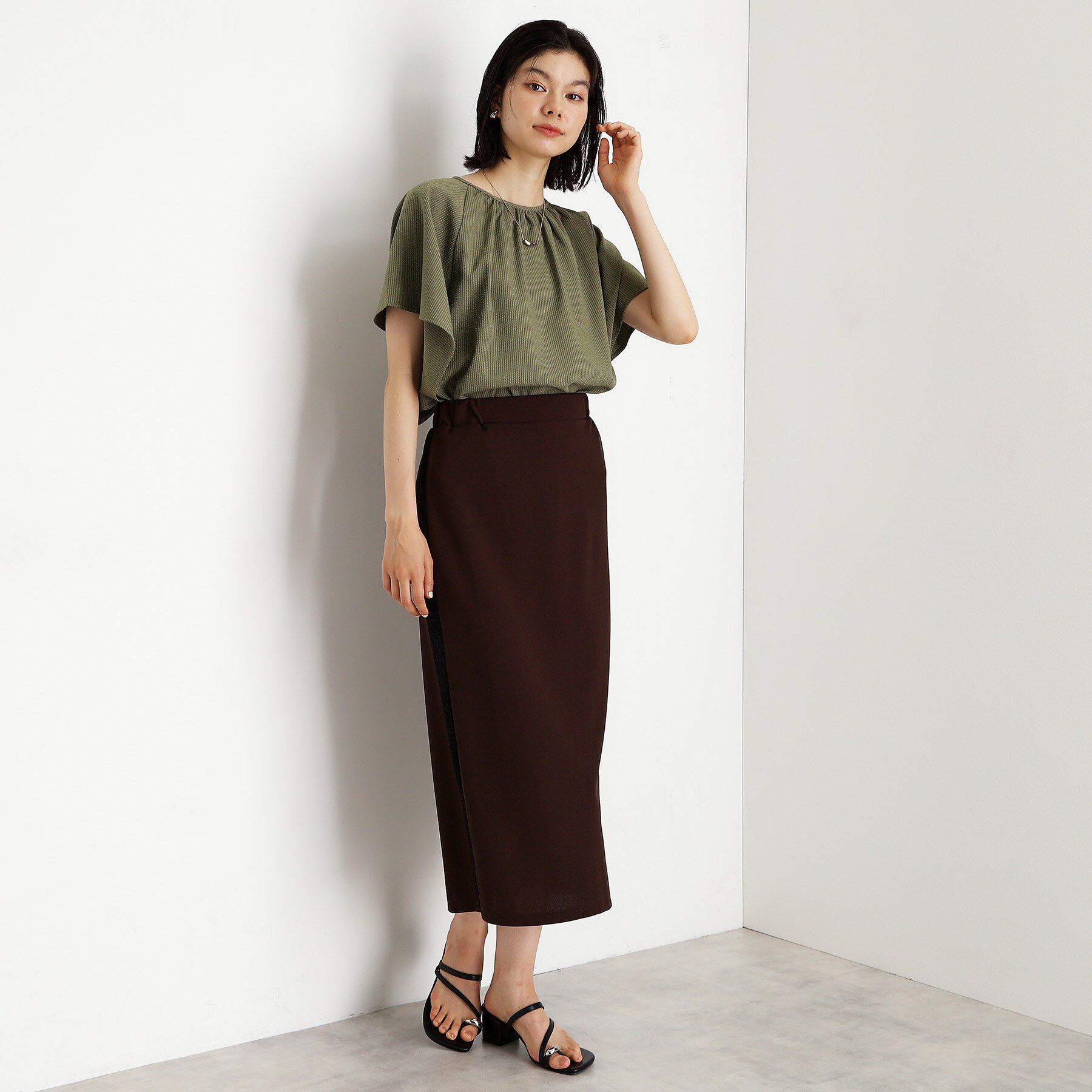 THE SHOP TK「フレアスリーブブラウス【二の腕カバー/UV/洗濯機OK】」|シャツ・ブラウス|