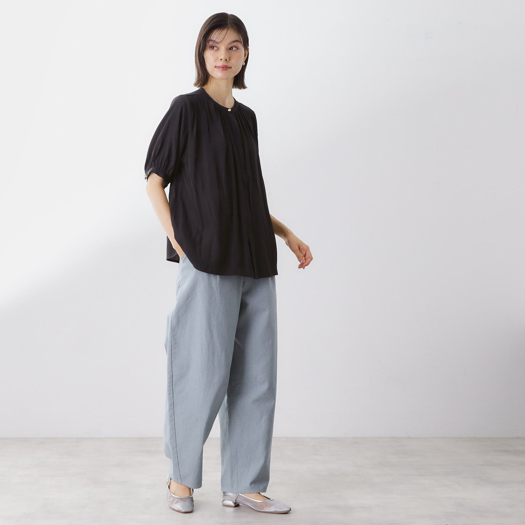 THE SHOP TK「【インしなくも決まる】サテンギャザー5分袖ブラウス」|シャツ・ブラウス|