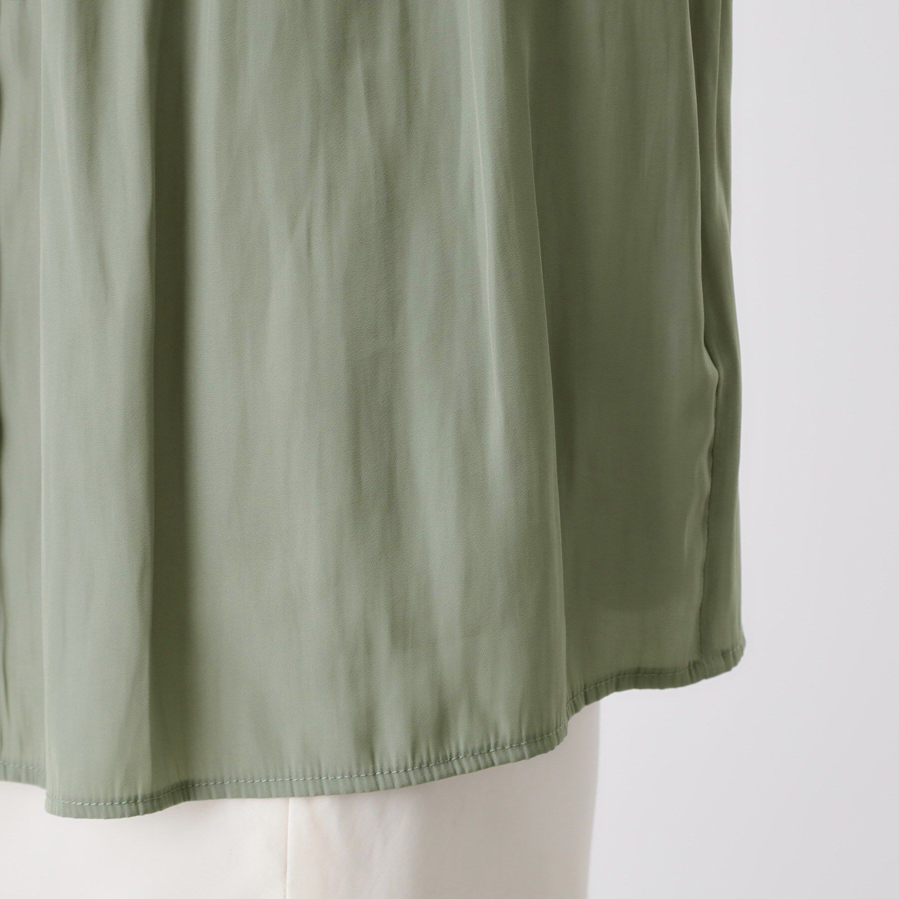 THE SHOP TK「【インしなくも決まる】サテンギャザー5分袖ブラウス」|シャツ・ブラウス|