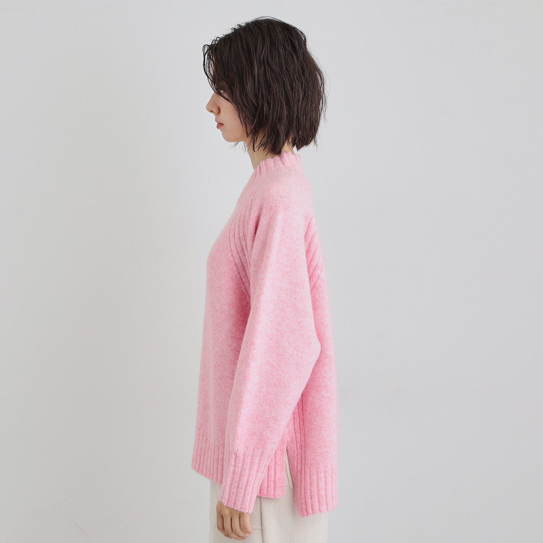 THE SHOP TK「ふんわり柔らかきれい色 ウール混ハイネックニット」|ニット・セーター|