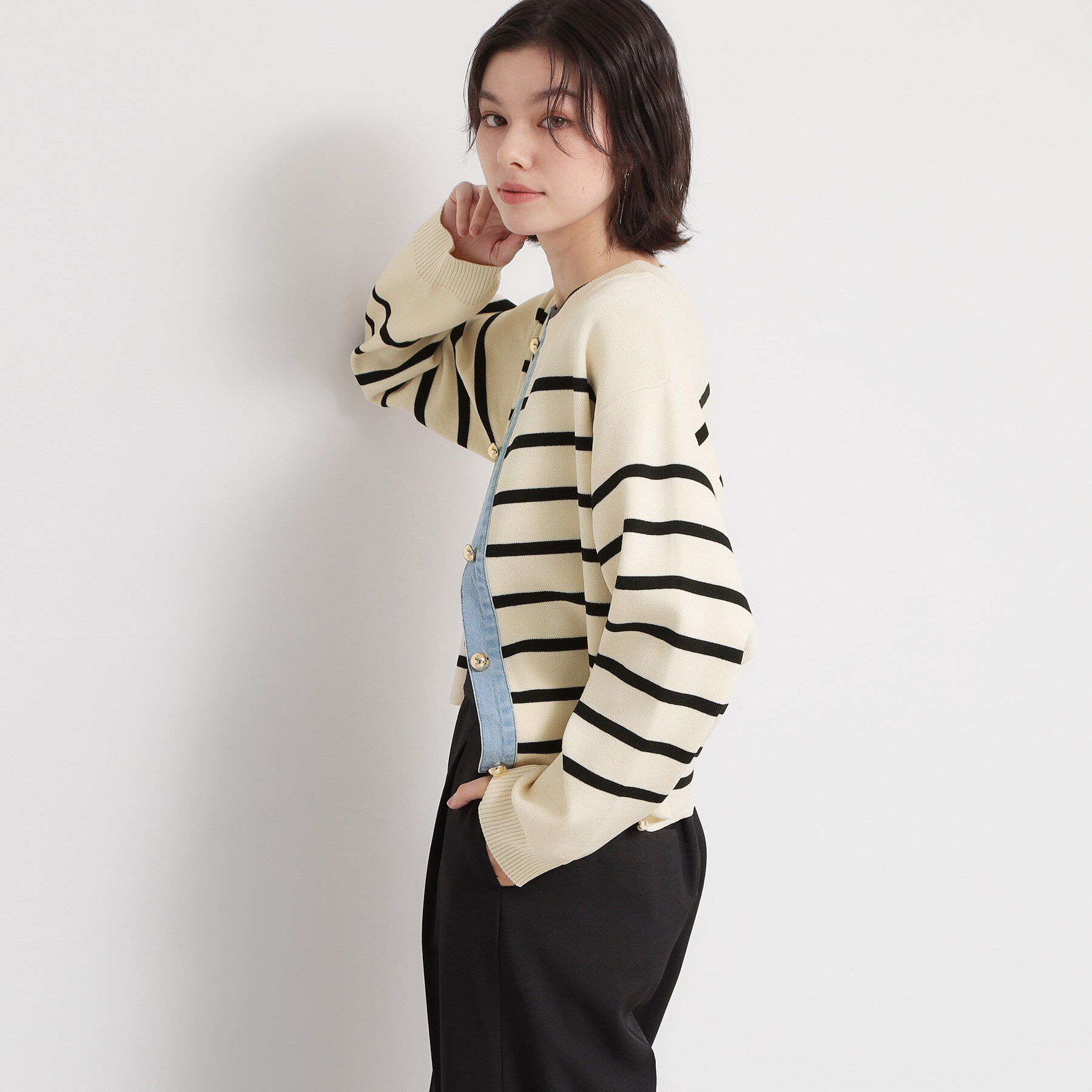 THE SHOP TK「【羽織るだけでこなれ感を演出】デニム切替カーディガン」|カーディガン|