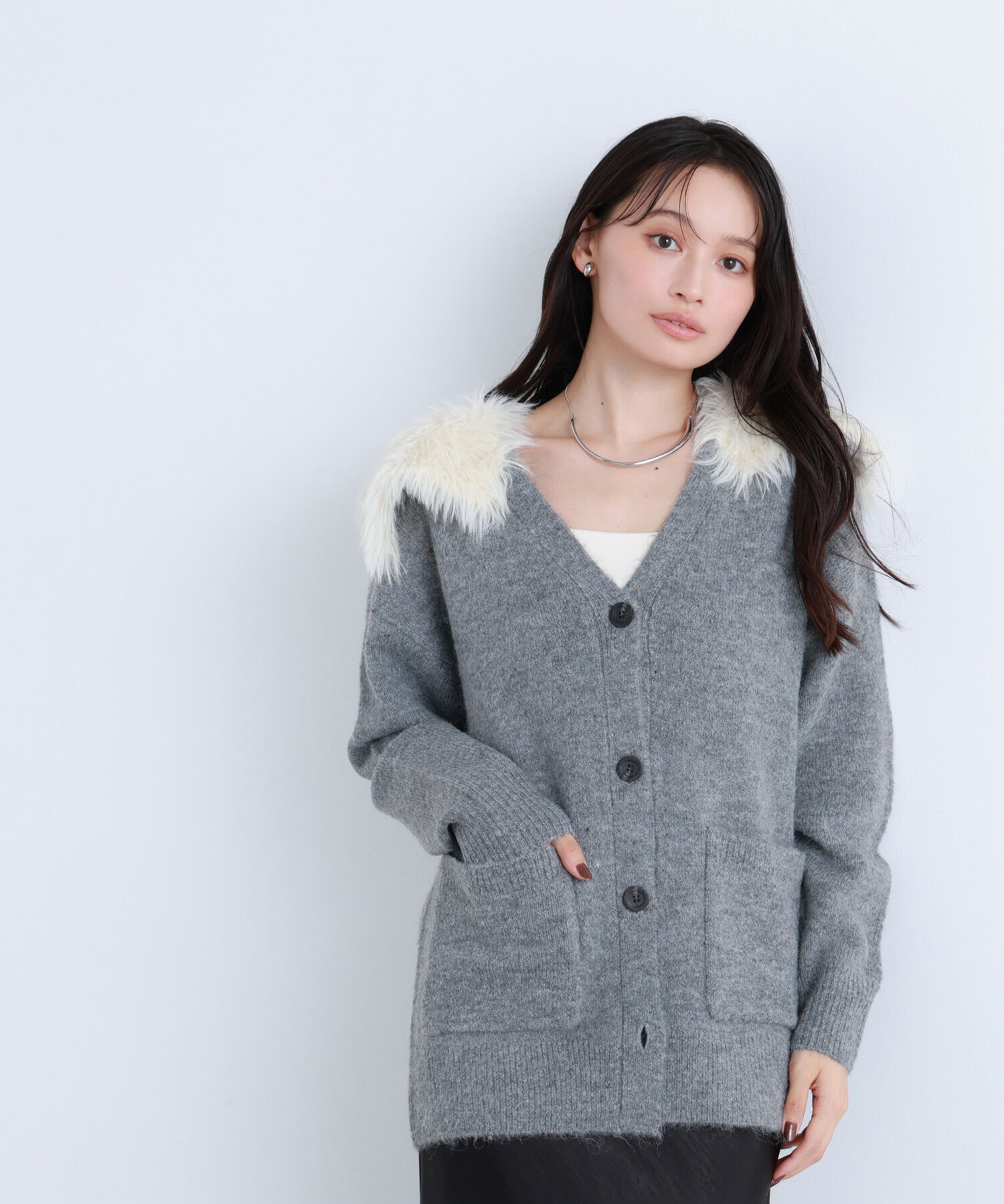  「フェイクファー付ボクシーカーディガン」|ニット・セーター|グレー