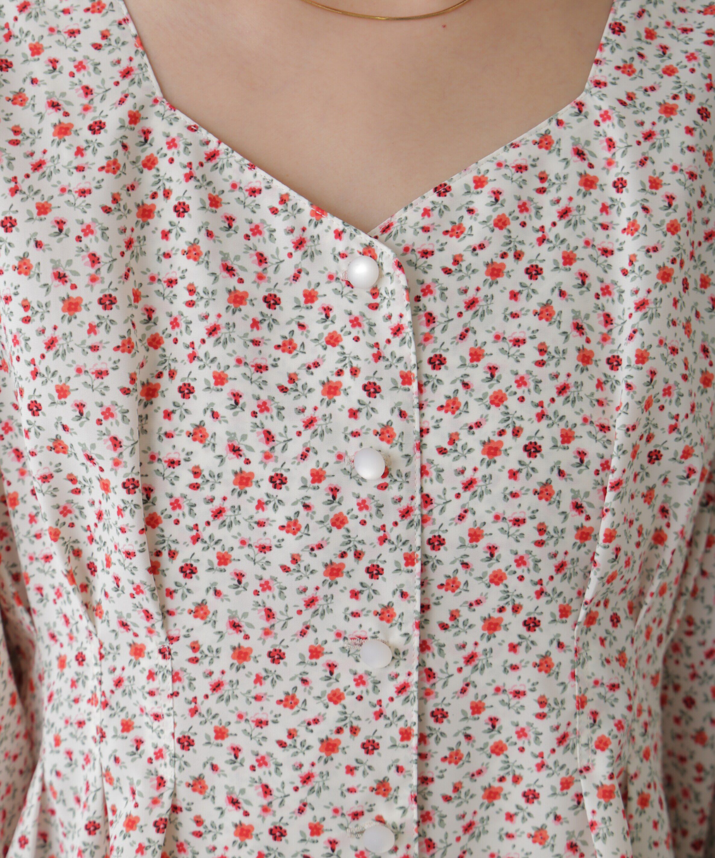  「ウエストタック花柄ブラウス」|シャツ・ブラウス|