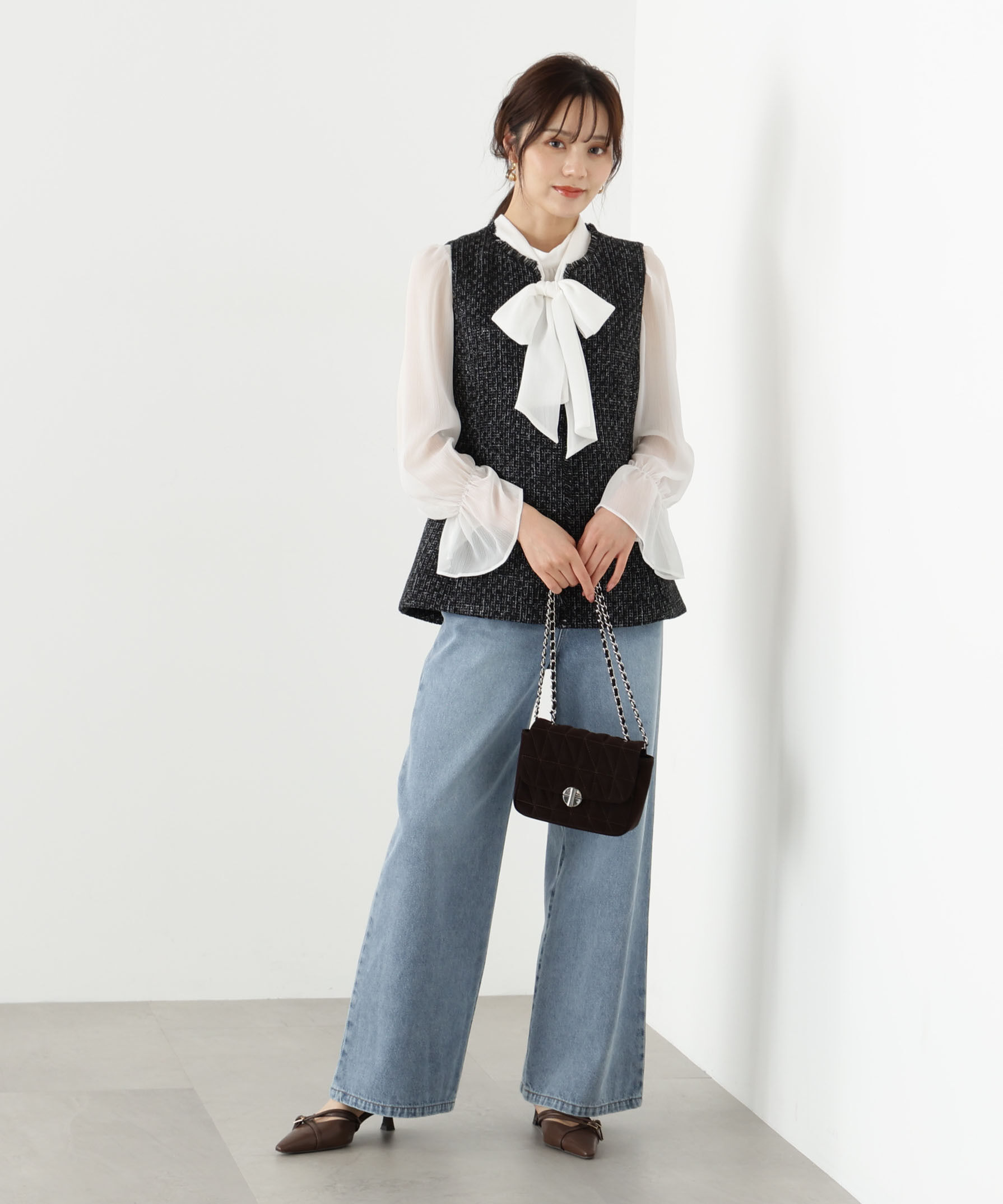 PROPORTION BODY DRESSING「ニュアンス釦ツイードジレ 25AW」|ブルゾン・スタジャン|