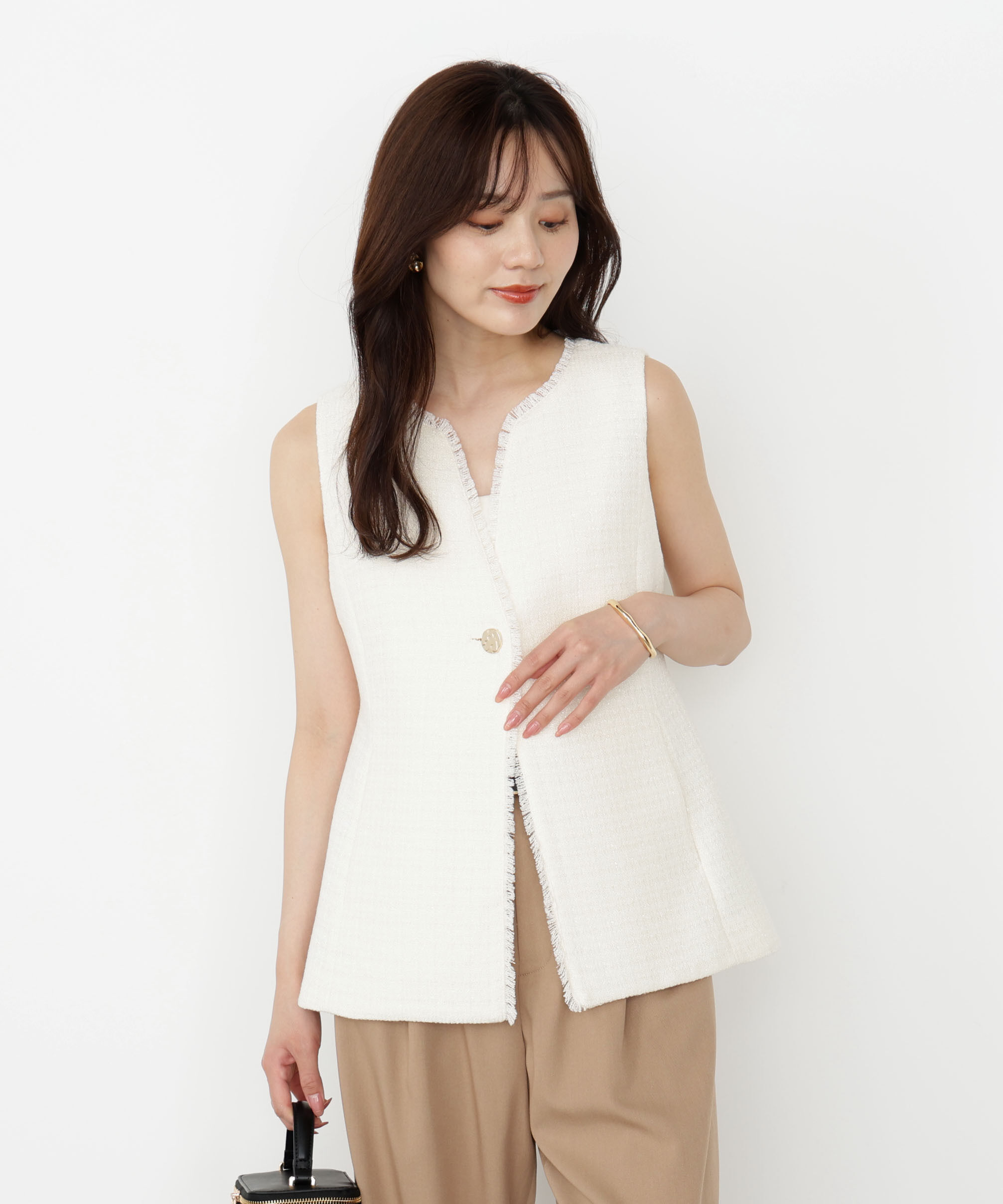 PROPORTION BODY DRESSING「ニュアンス釦ツイードジレ 25AW」|ブルゾン・スタジャン|