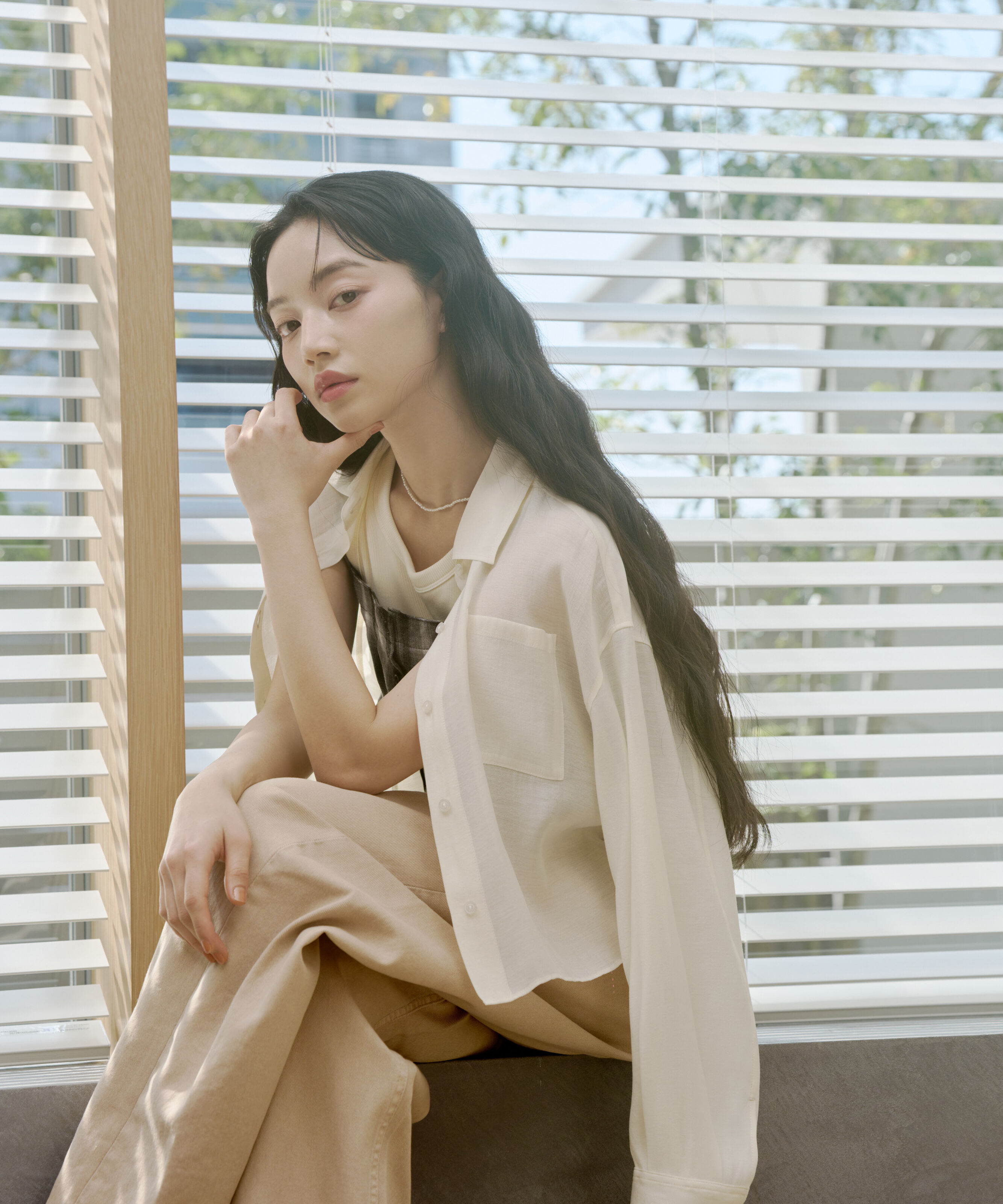 PROPORTION BODY DRESSING「短丈シアーシャツ 26SS」|シャツ・ブラウス|エクリュ1