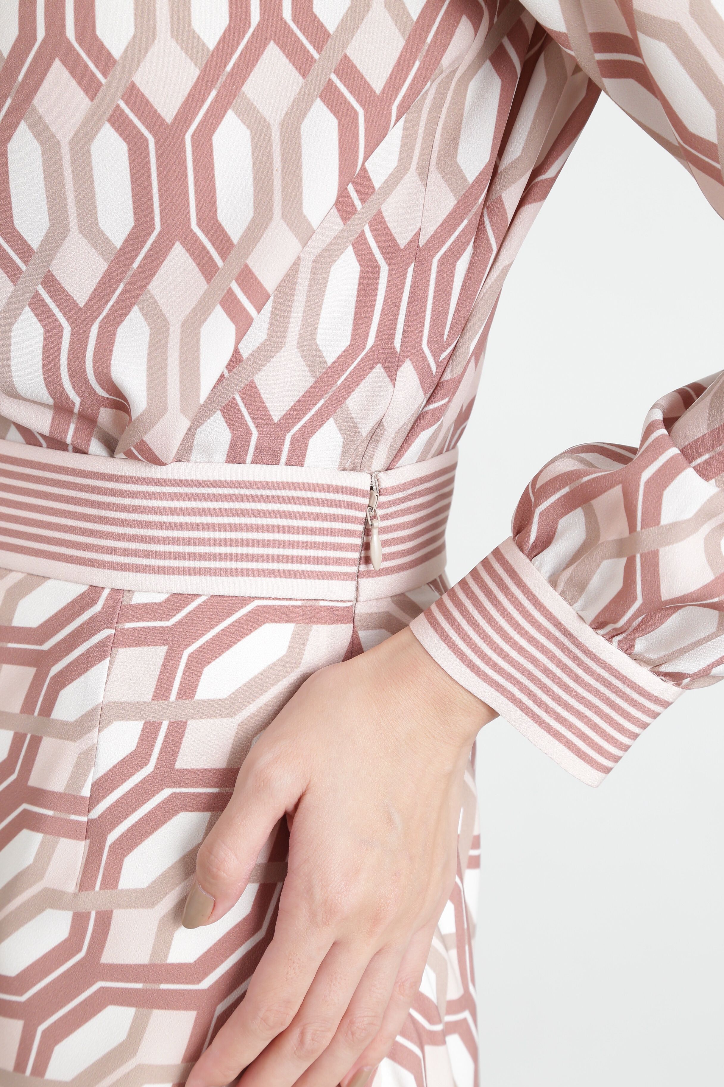  「ジオメトリックラインプリントスカート」|スカート|