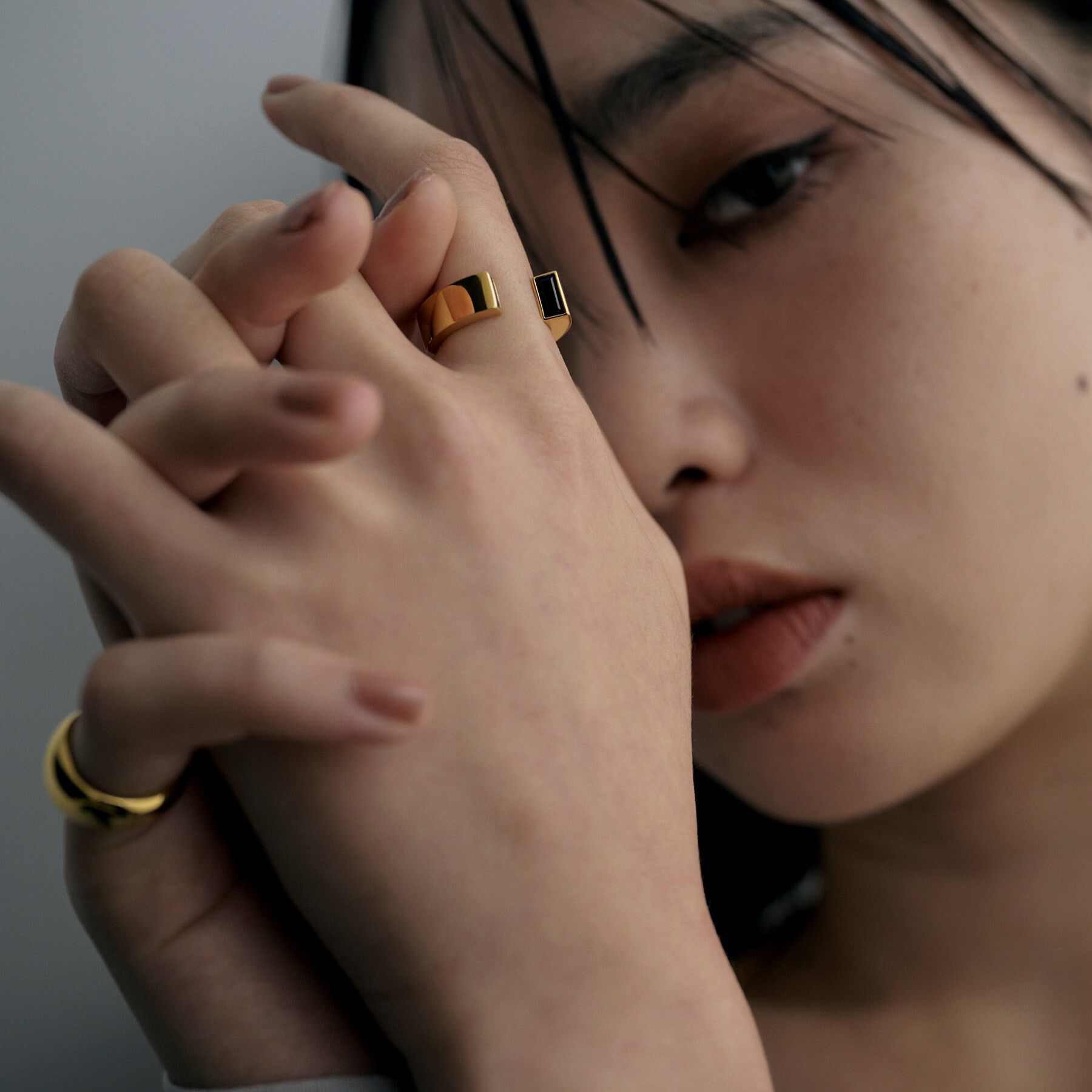 COCOSHNIK ONKITSCH「シルバー オニキス バケットカットオープンリング GP」|リング|