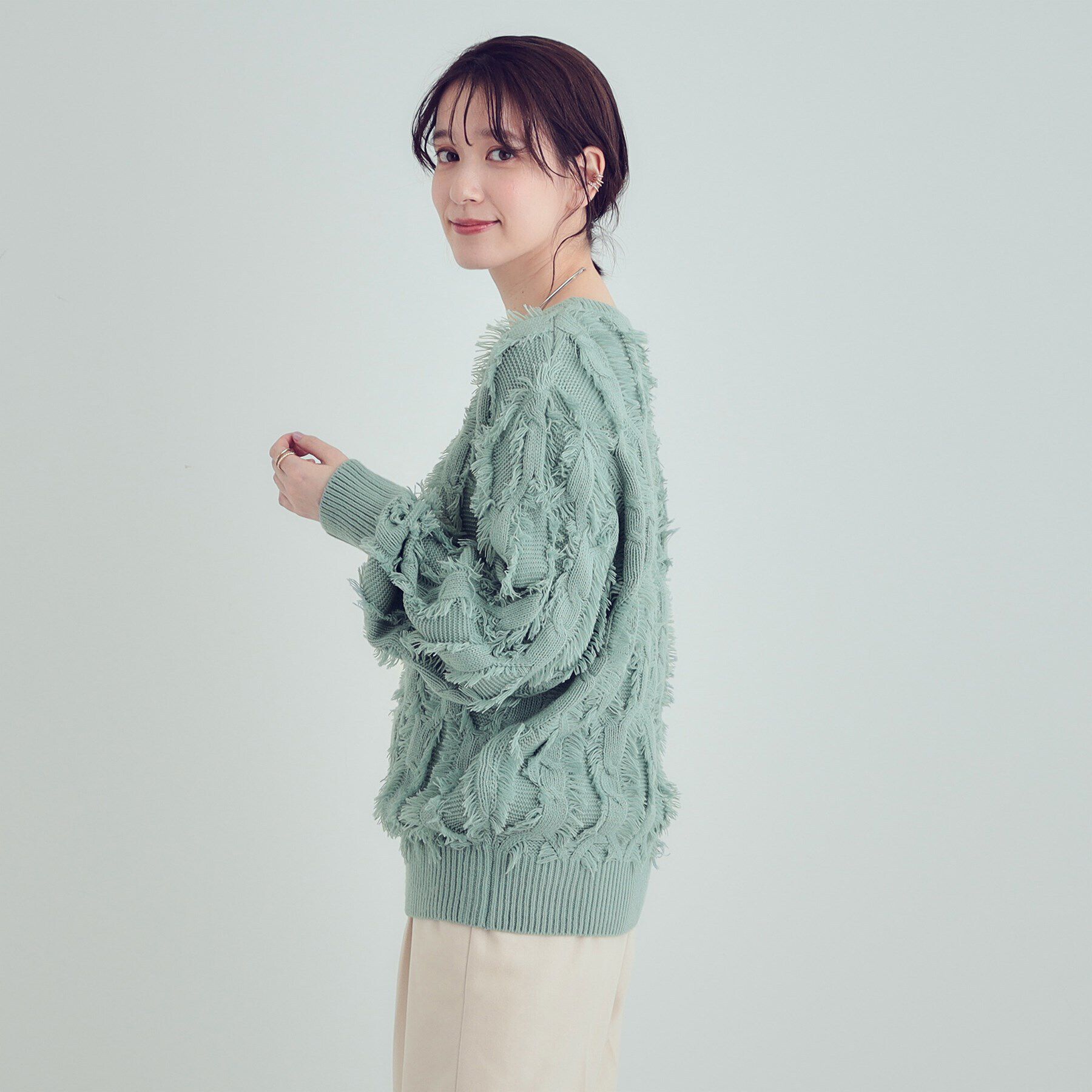 SHOO･LA･RUE「【S-LL】一枚で主役級。フリンジが目を惹くゆるニット」|ニット・セーター|