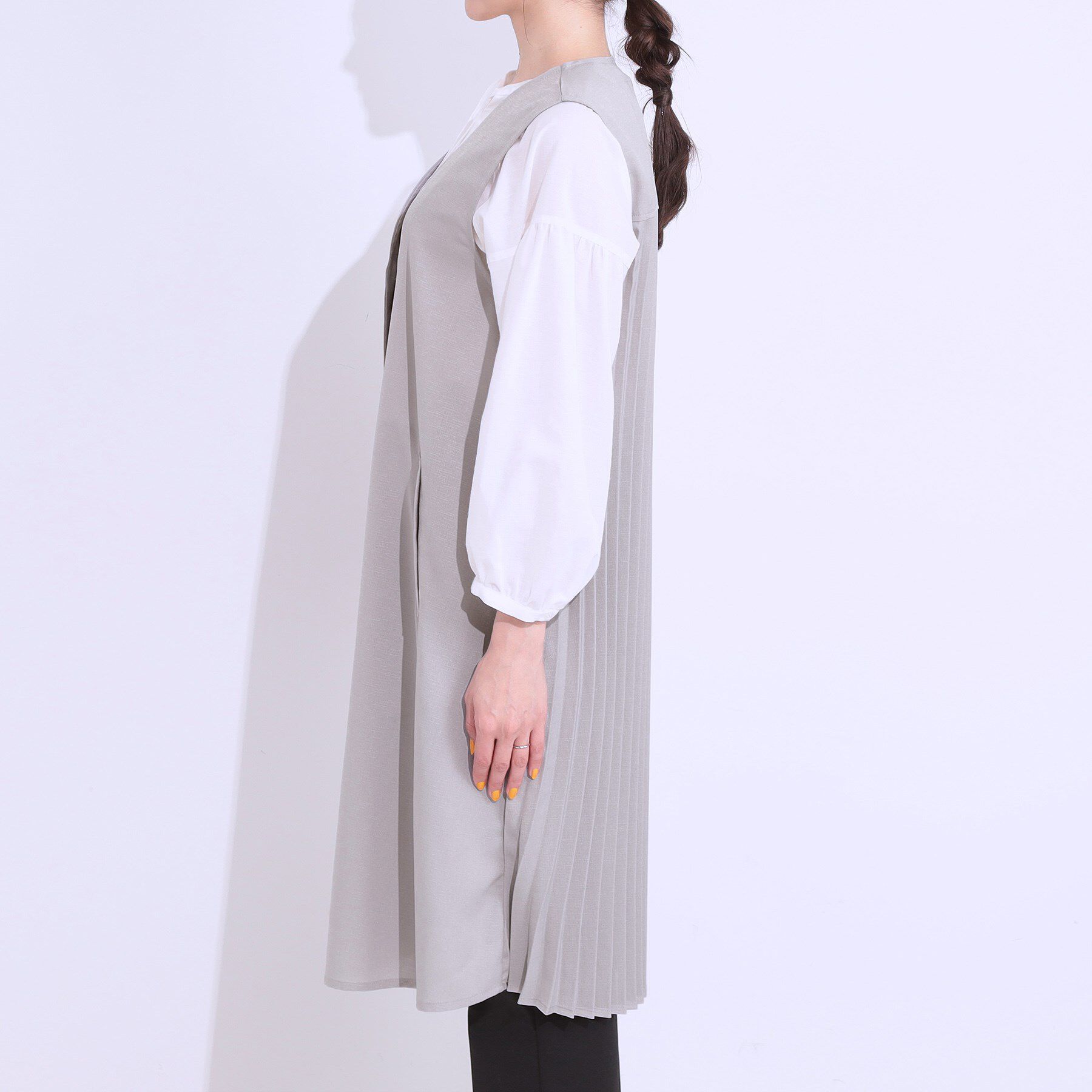 SHOO･LA･RUE「【S-LL/体型カバー】後ろ姿もきれい見え バックプリーツジレ」|ベスト・ジレ|