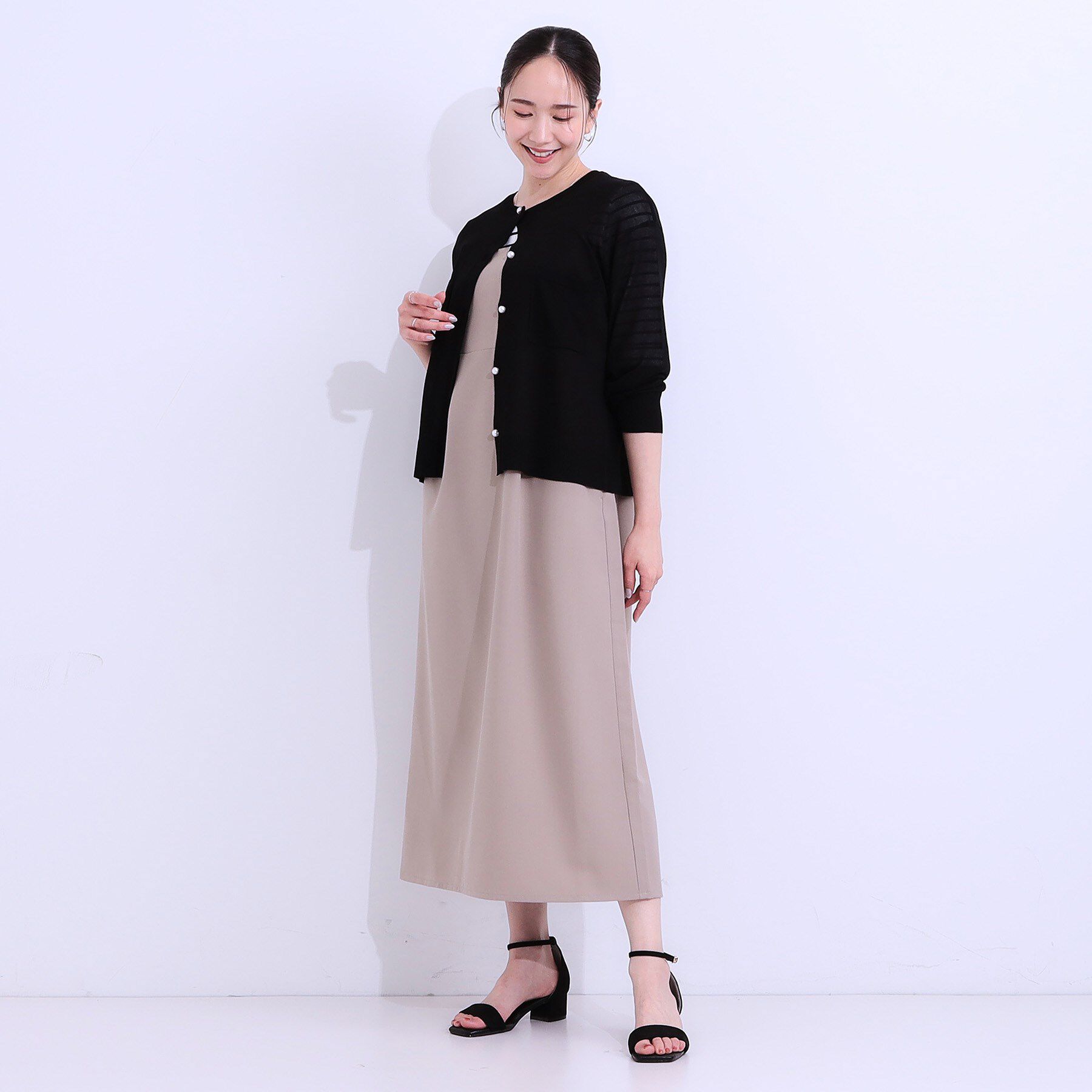 SHOO･LA･RUE「【洗える/ひんやり】パール調ボタンが目を惹く シアーニットカーディガン」|カーディガン|