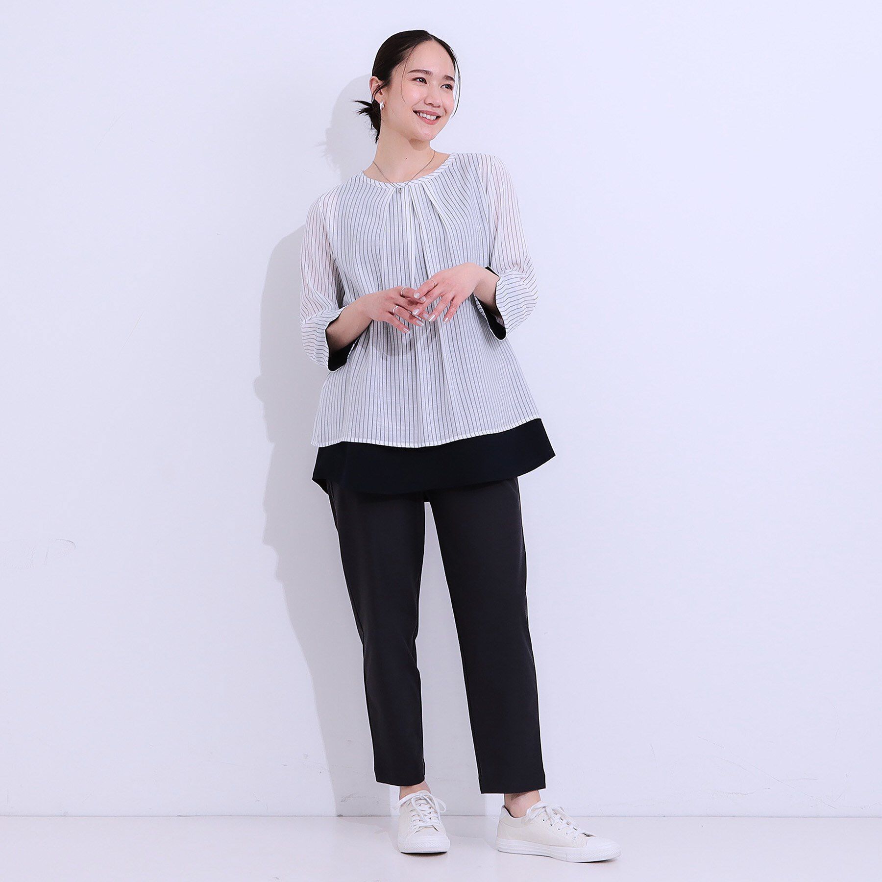 SHOO･LA･RUE「【洗える/S-LL】一枚でサマ見え お袖折り返し 裾レイヤードトップス」|Tシャツ・カットソー|