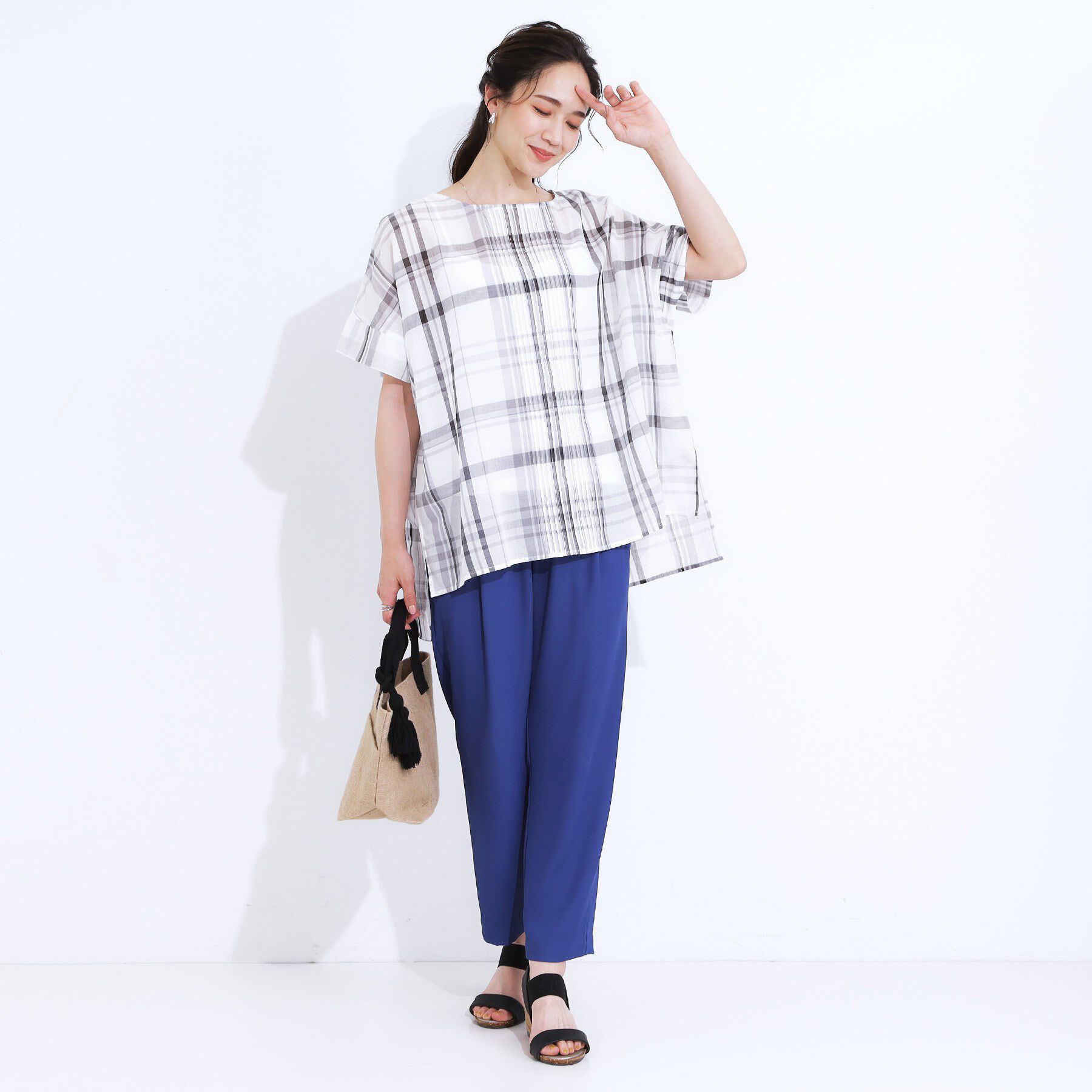 SHOO･LA･RUE「【S-LL/体型カバー】インせず着られる ポンチョシルエット シアーチェックブラウス」|シャツ・ブラウス|