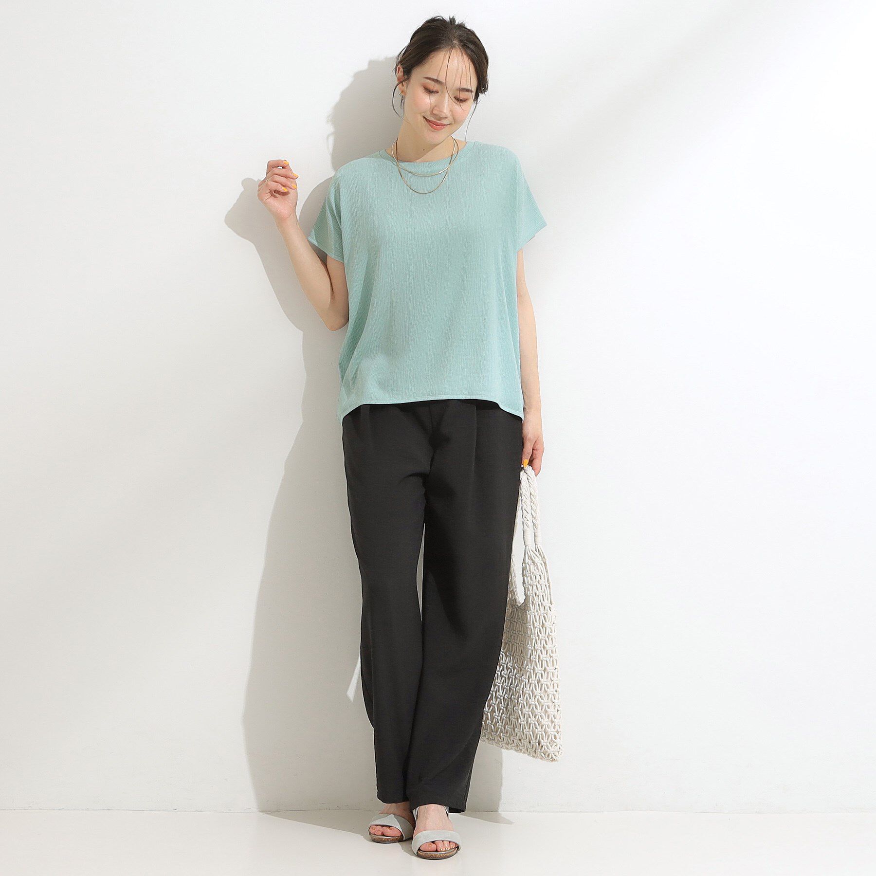 SHOO･LA･RUE「【S-LL】ブラウス見えする 軽やかな着心地の しぼしぼトップス」|Tシャツ・カットソー|