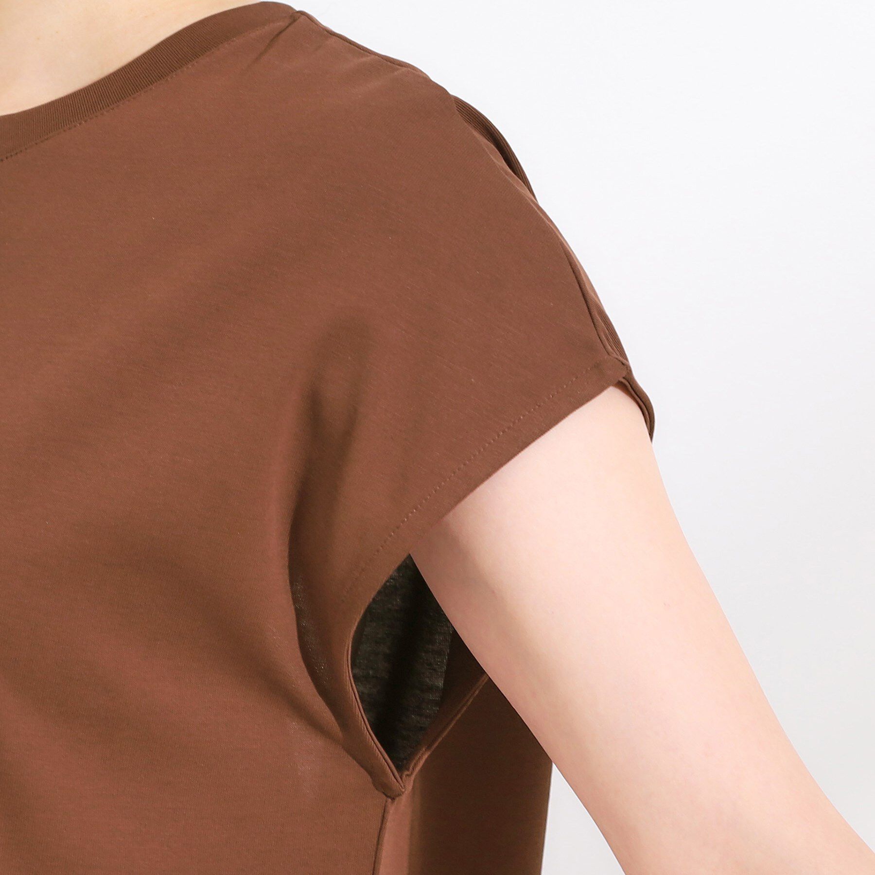 SHOO･LA･RUE「【S-LL/汗ジミ軽減/ひんやり/UV】インせず着られる フレンチスリーブTシャツ」|Tシャツ・カットソー|