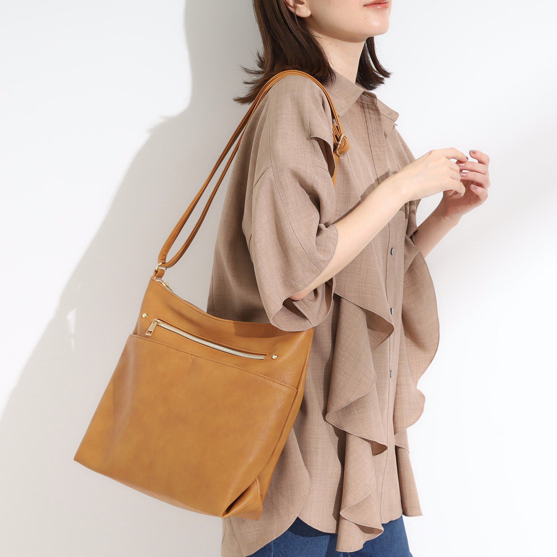 SHOO･LA･RUE「【デイリー使いに】フロント2ポケット ショルダーバッグ」|ショルダー・メッセンジャー|