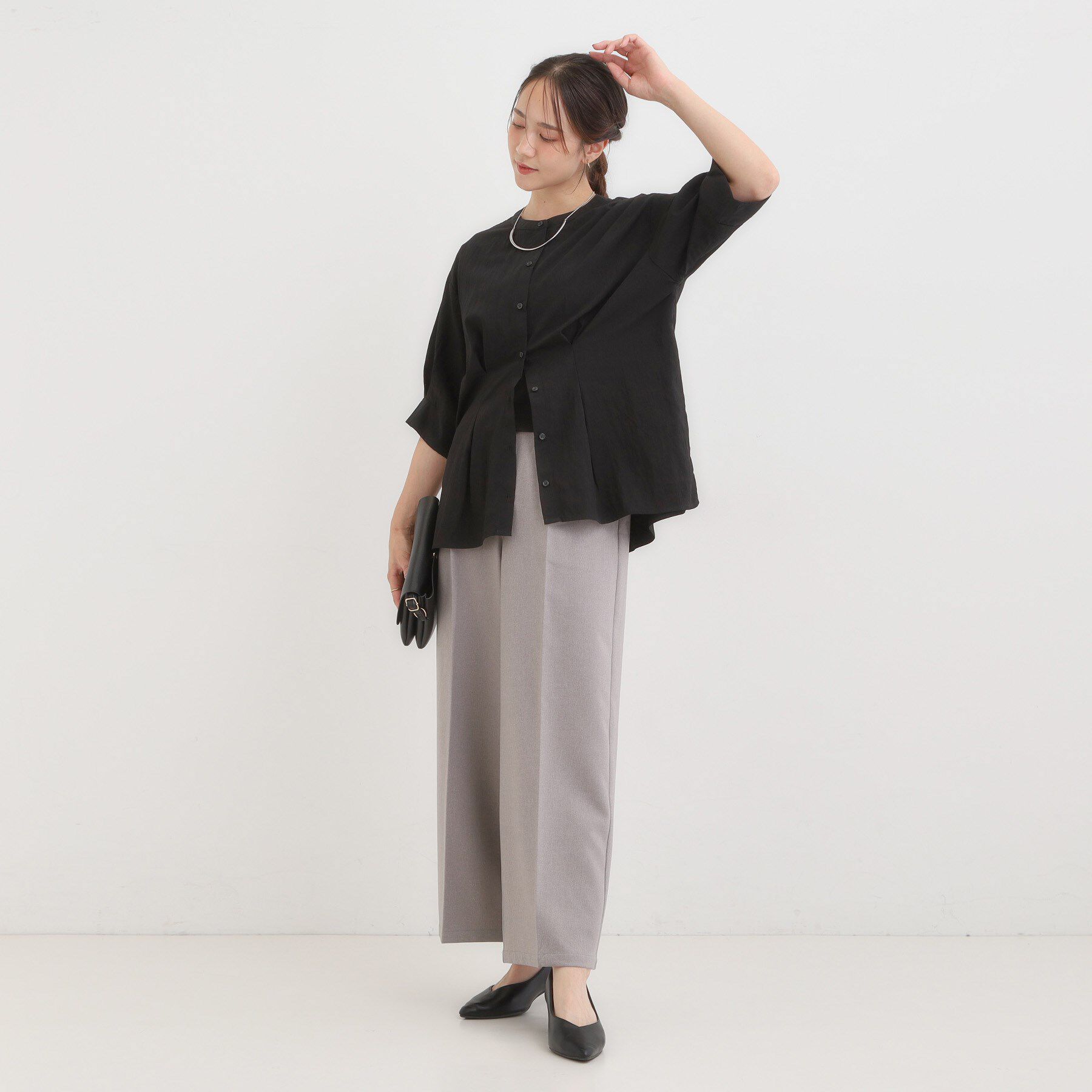 SHOO･LA･RUE「【S-LL/通勤スタイルにも】ウエストタックで程よくシェイプ 大人の上品ブラウス」|シャツ・ブラウス|